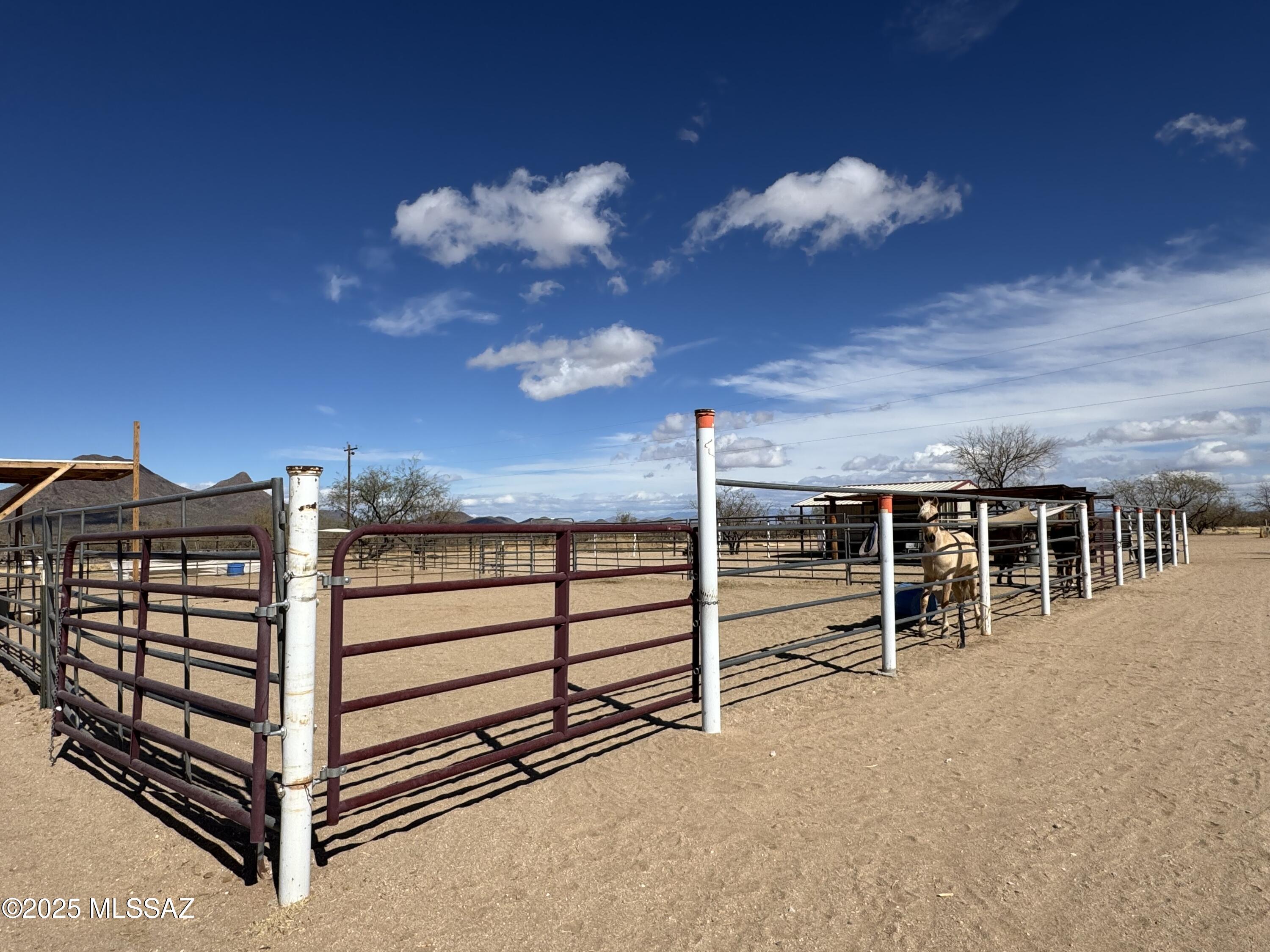 Hayhook Ranch - Residential