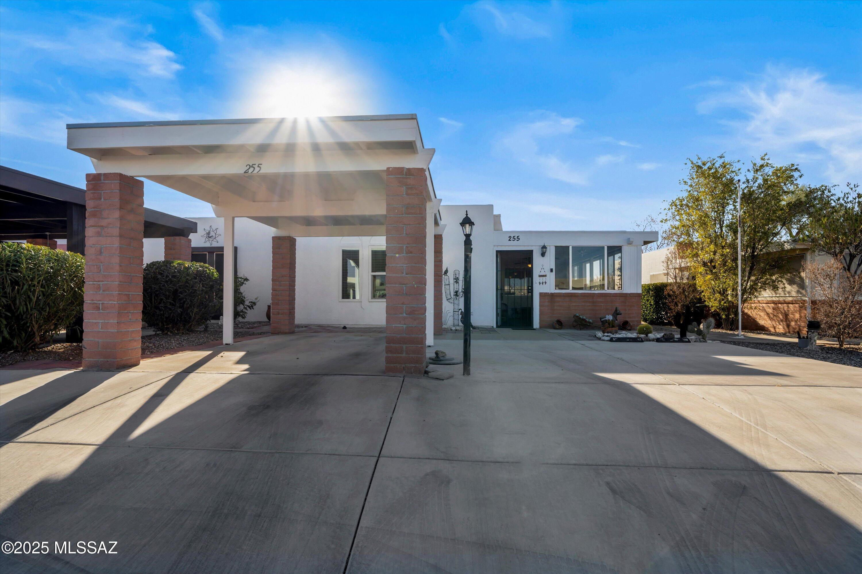 Green Valley Townhouses NO.7 - Residential