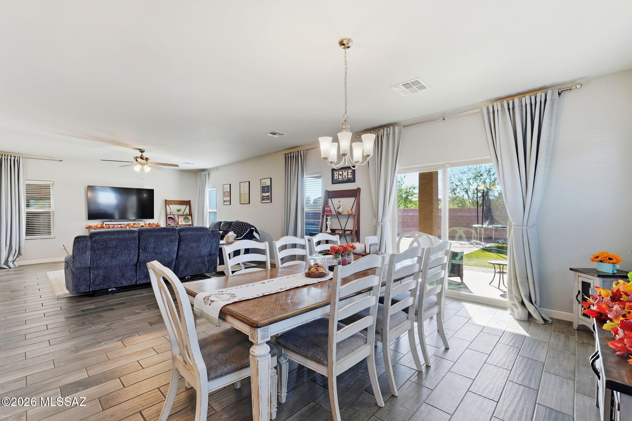 Vista Del Lago (1-123) - Residential