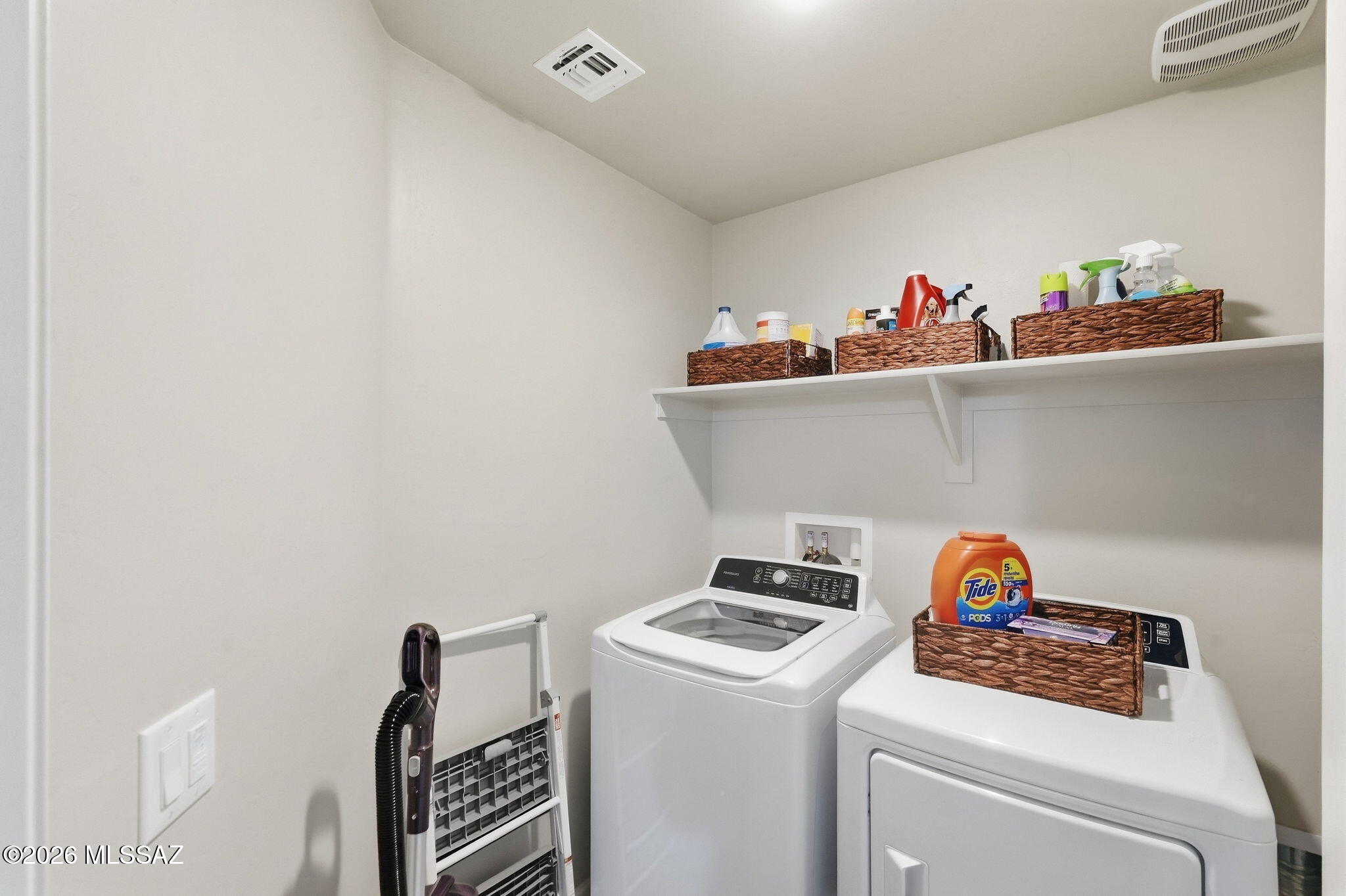 Vista Del Lago (1-123) - Residential