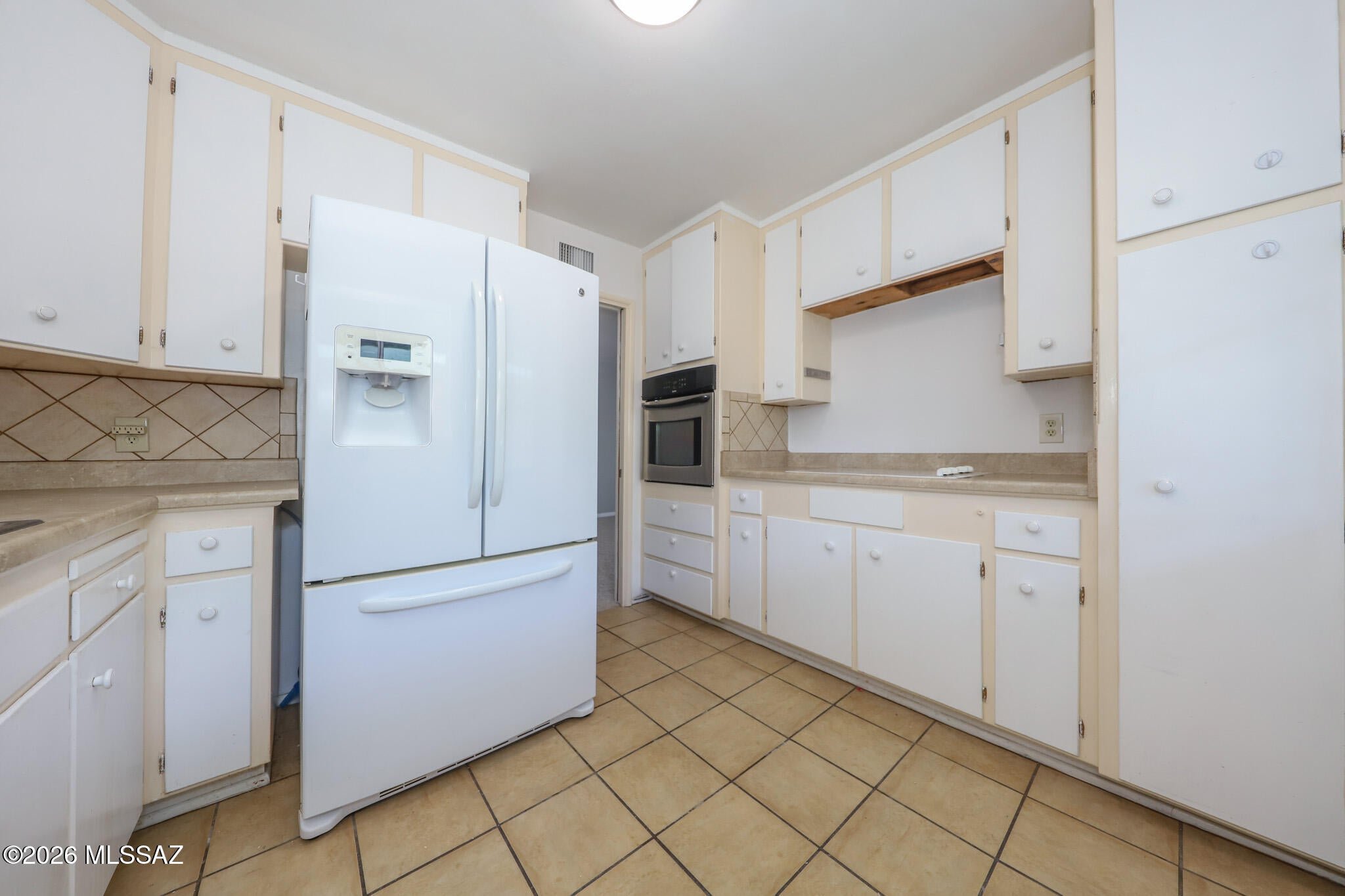 Villa Catalina Apartment - Residential Lease