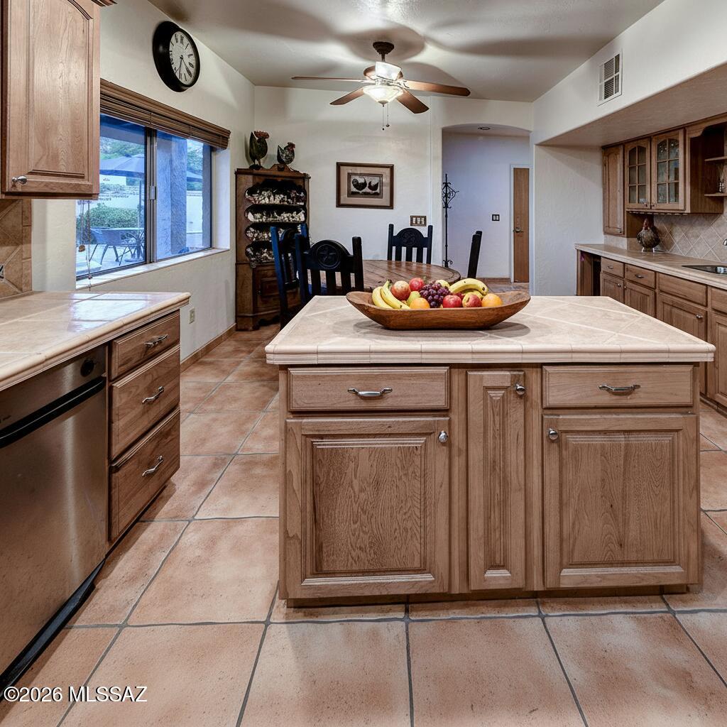 Green Valley Country Club Estates (155-376) - Residential