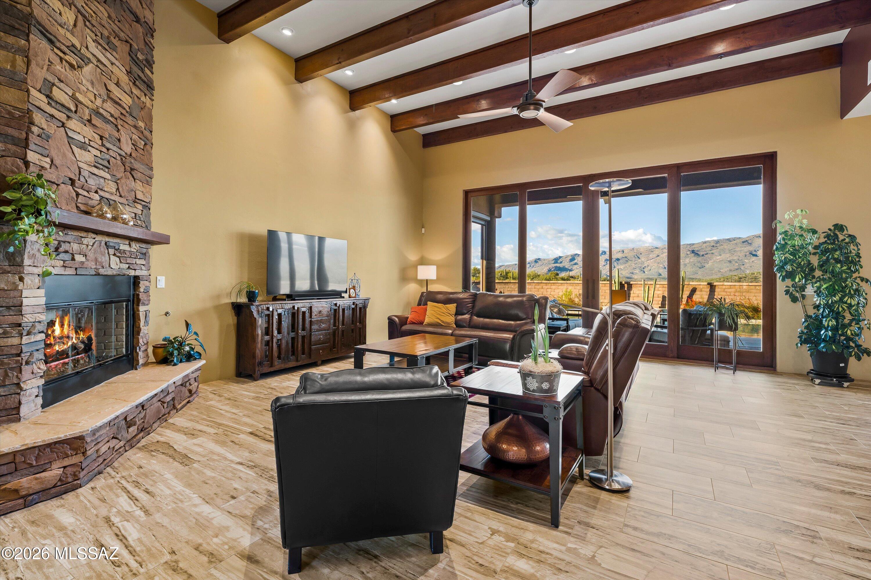 Coyote Creek (1-395) - Residential
