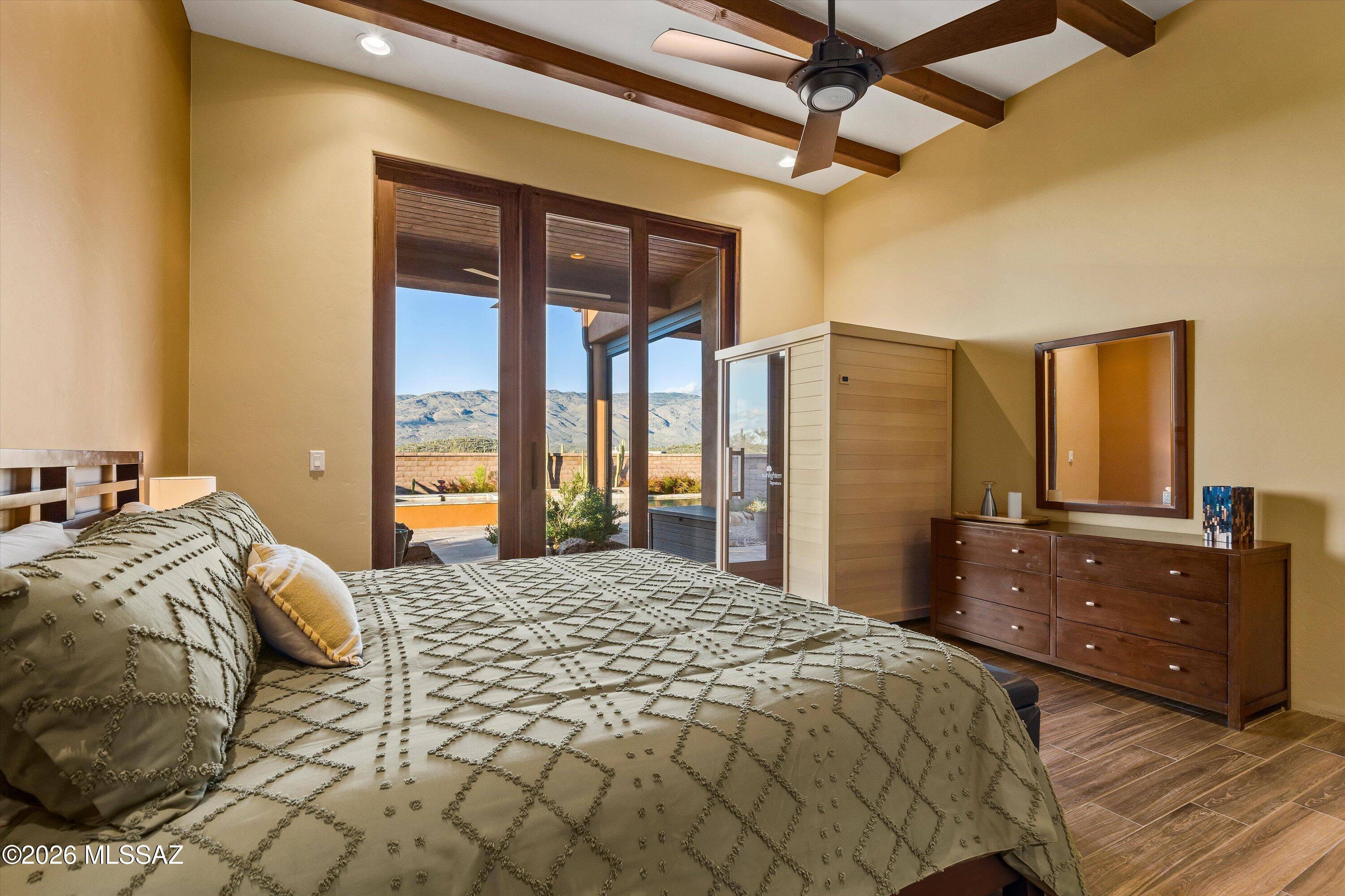 Coyote Creek (1-395) - Residential