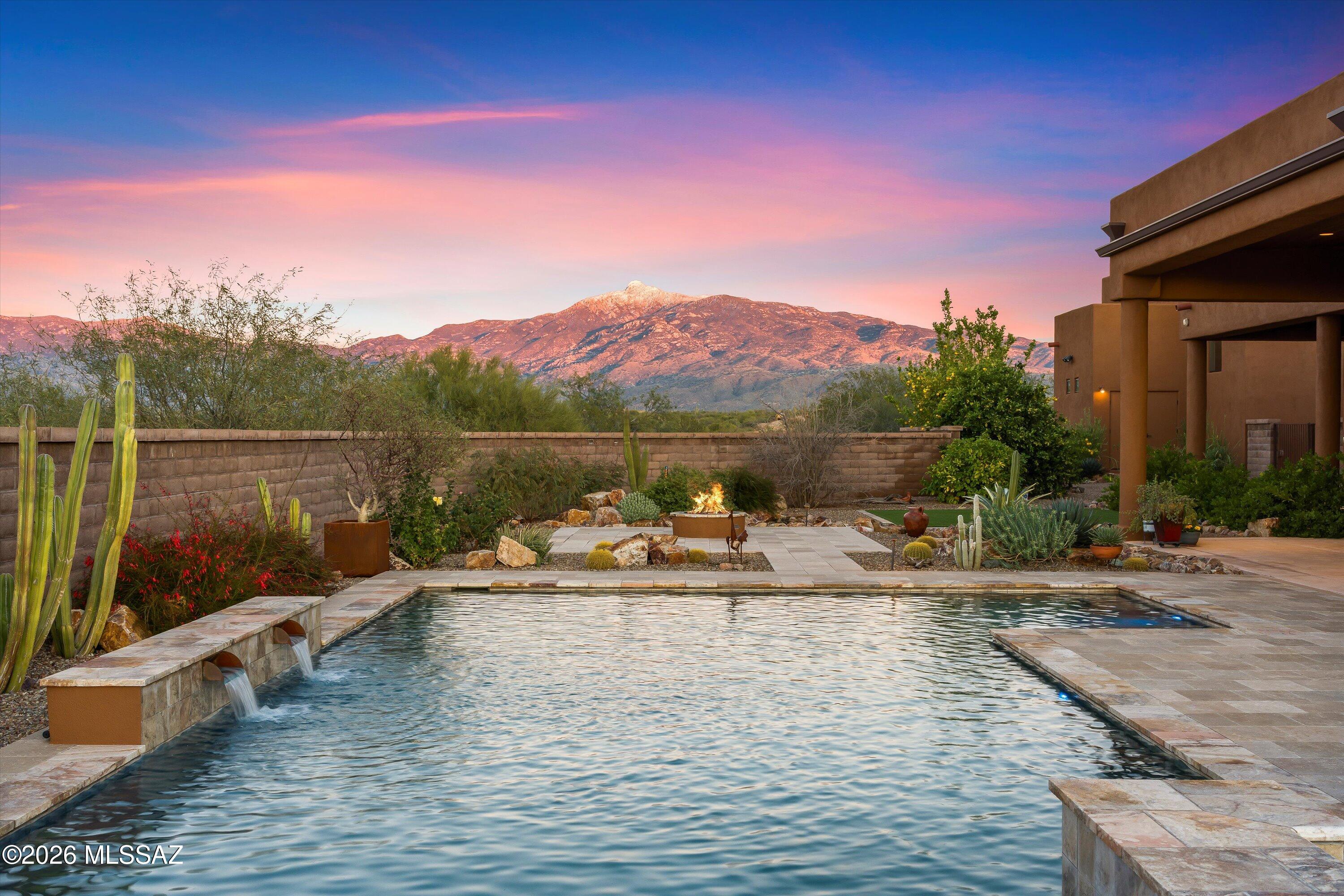 Coyote Creek (1-395) - Residential