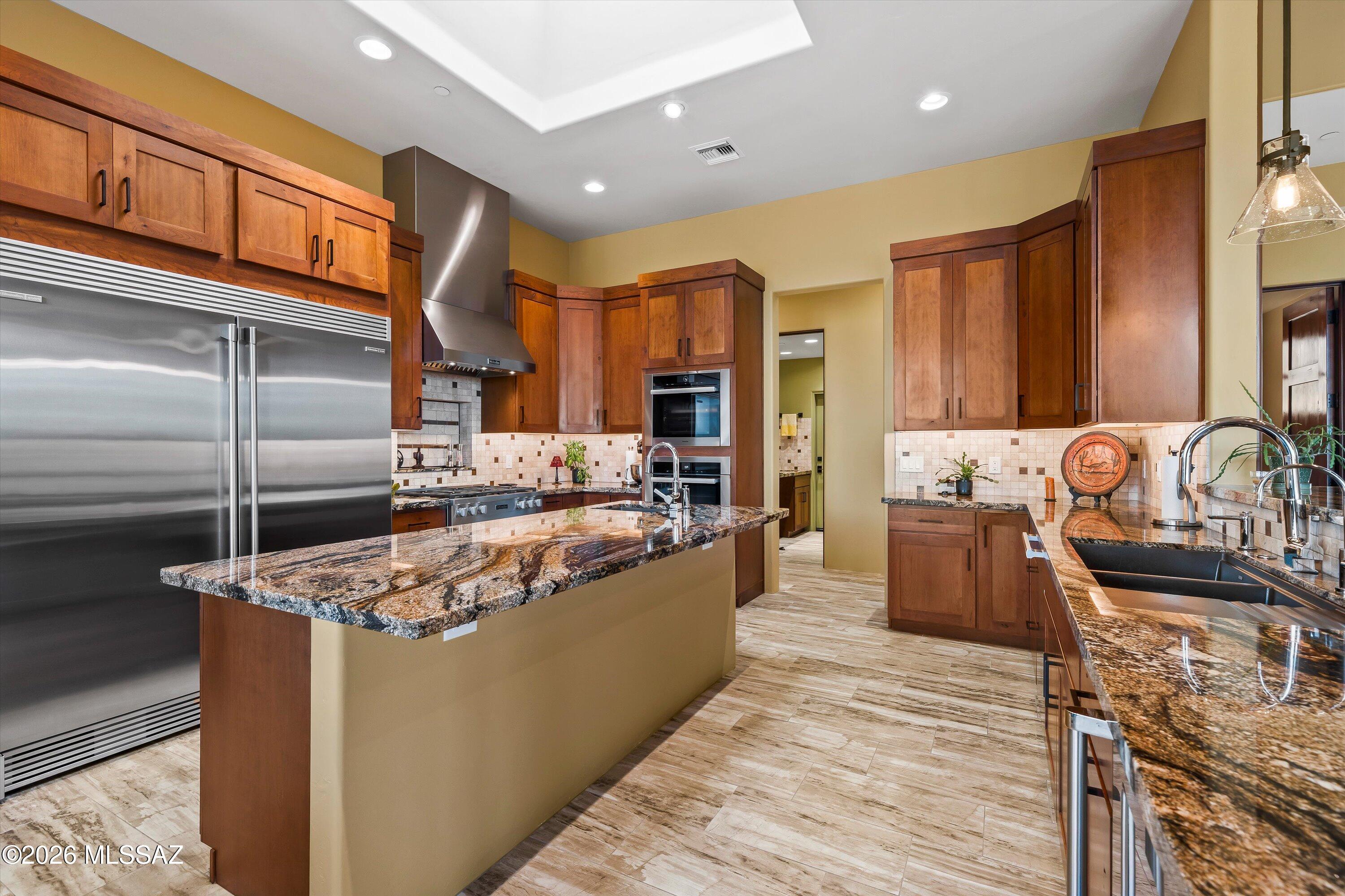 Coyote Creek (1-395) - Residential