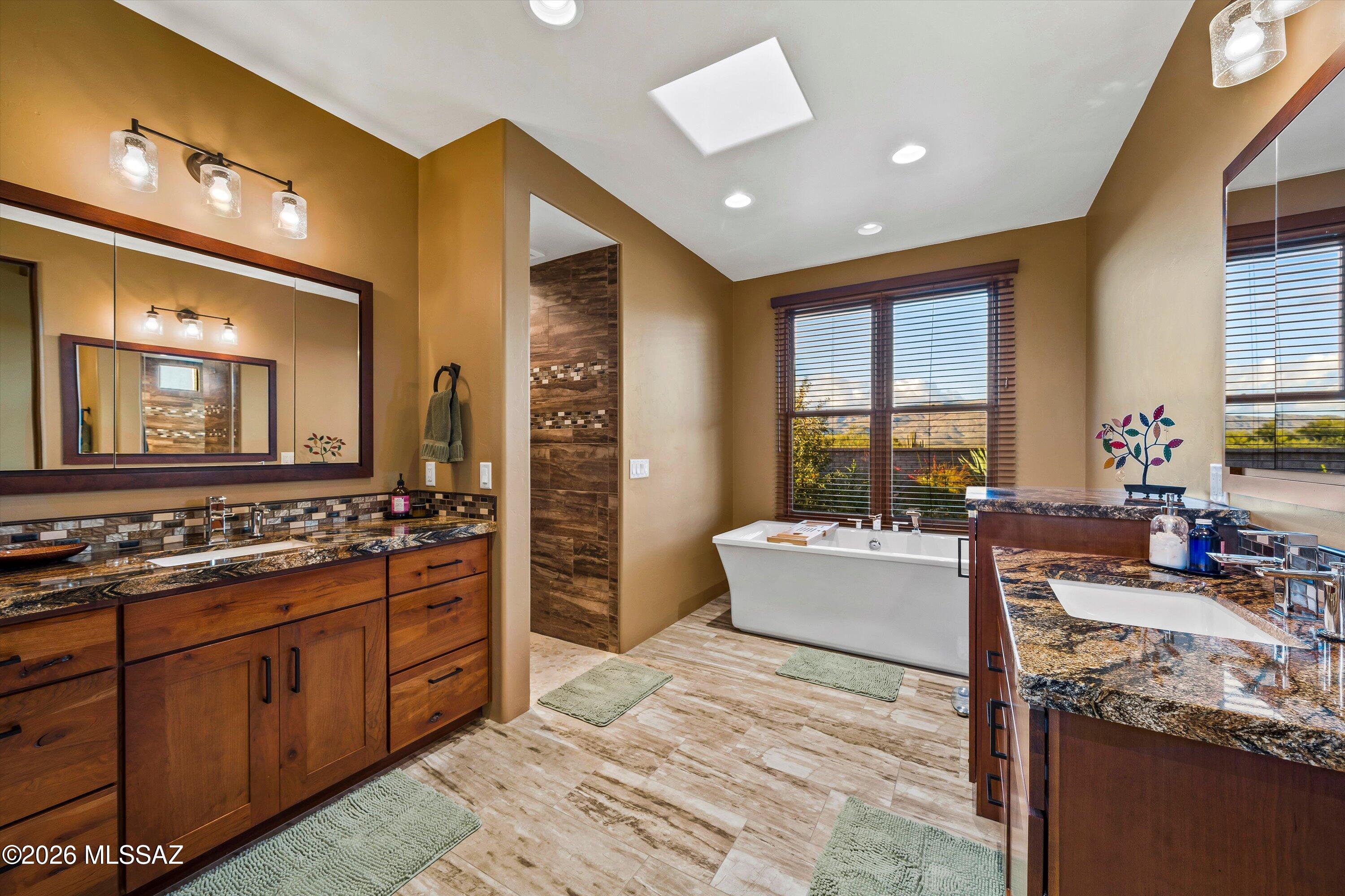 Coyote Creek (1-395) - Residential