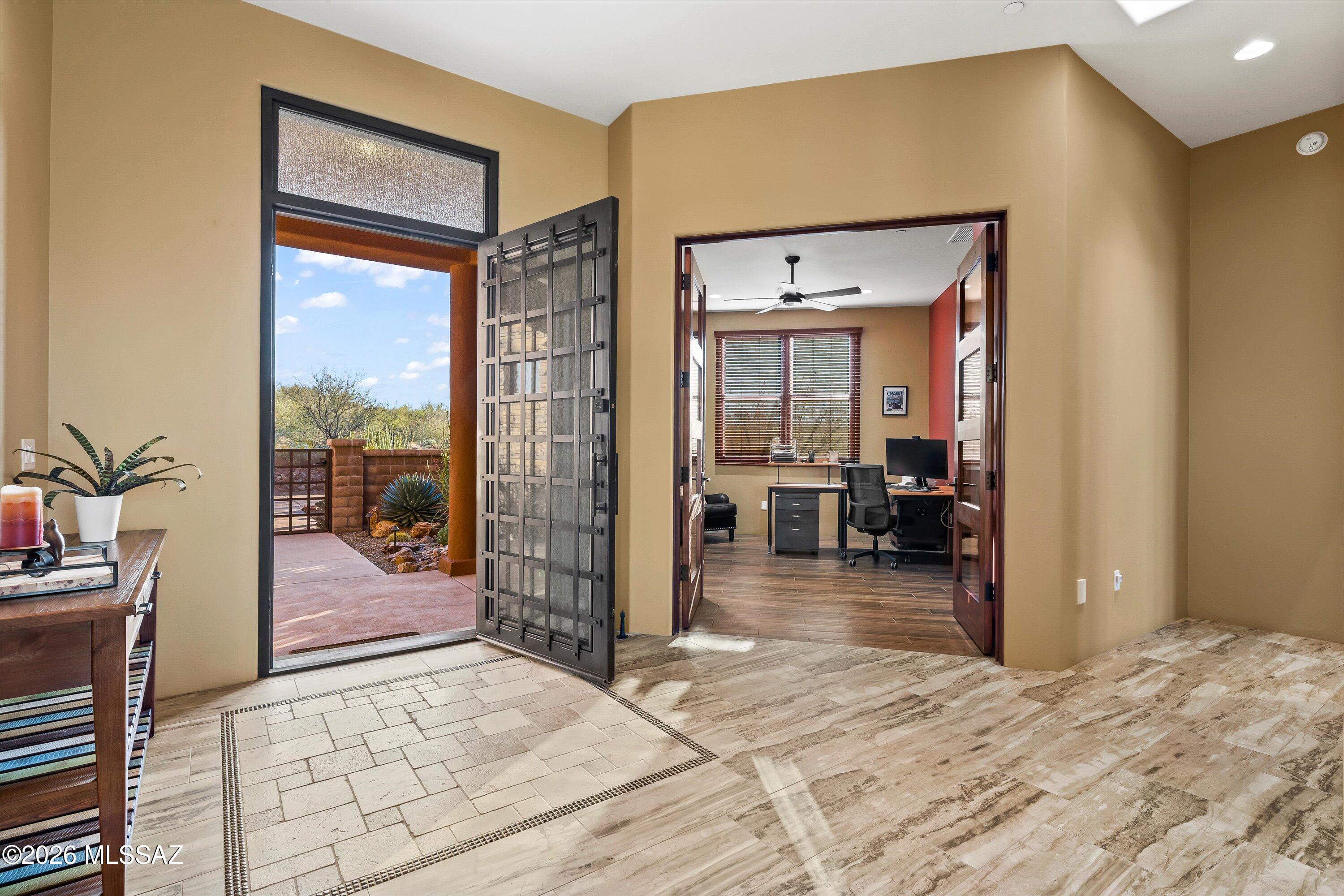 Coyote Creek (1-395) - Residential