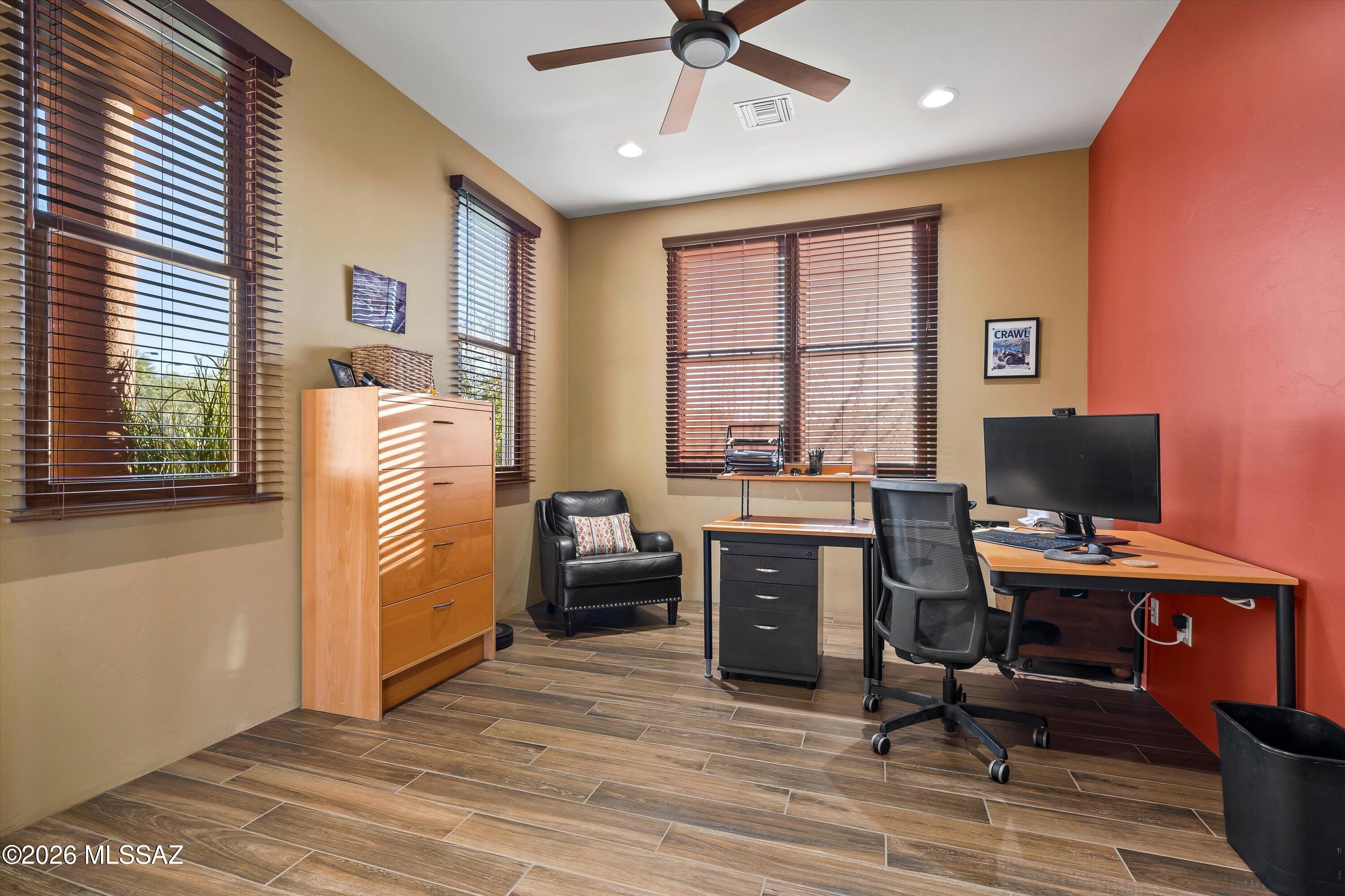 Coyote Creek (1-395) - Residential