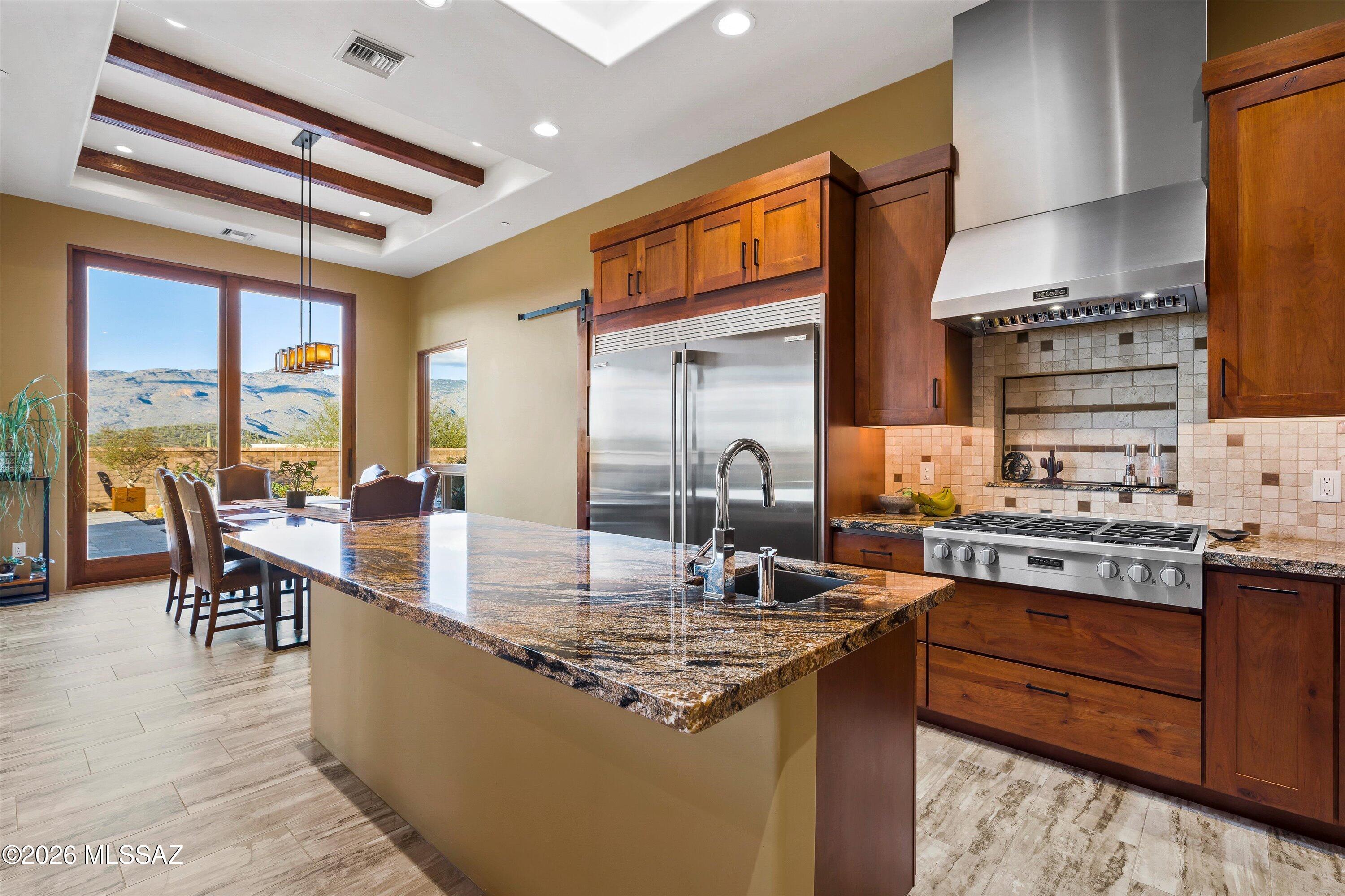 Coyote Creek (1-395) - Residential