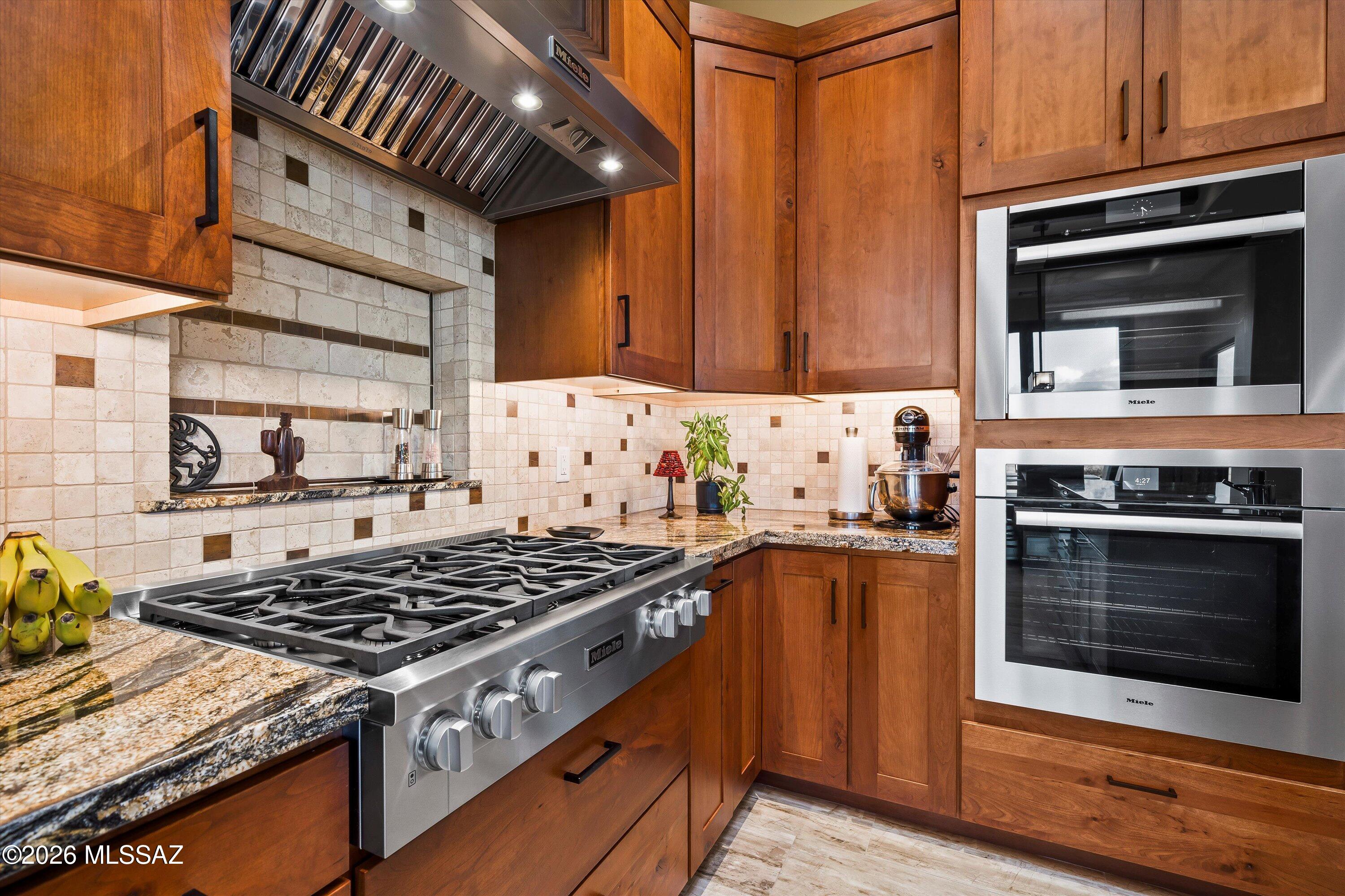 Coyote Creek (1-395) - Residential