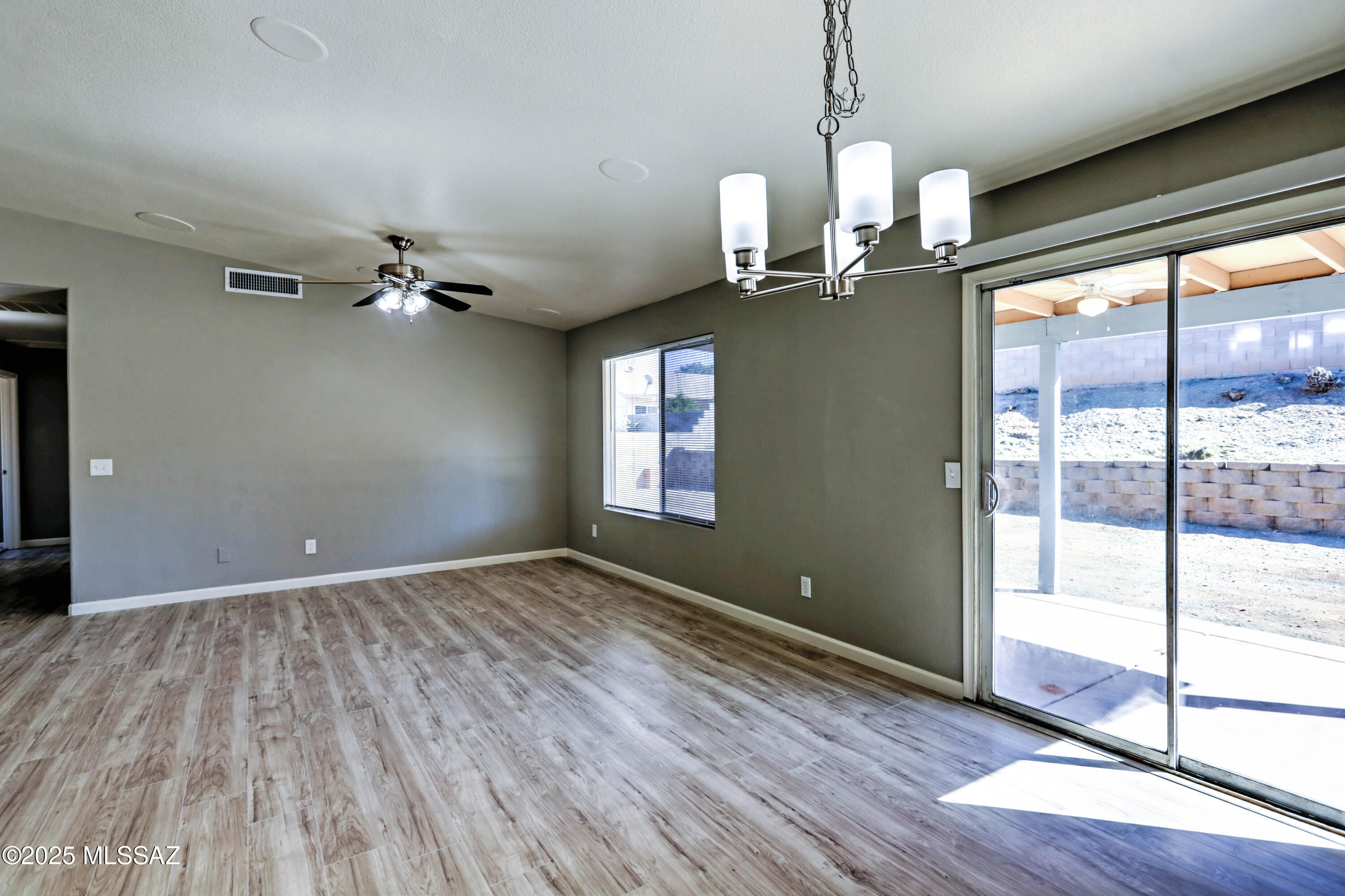 Fairway Groves (215-287) - Residential
