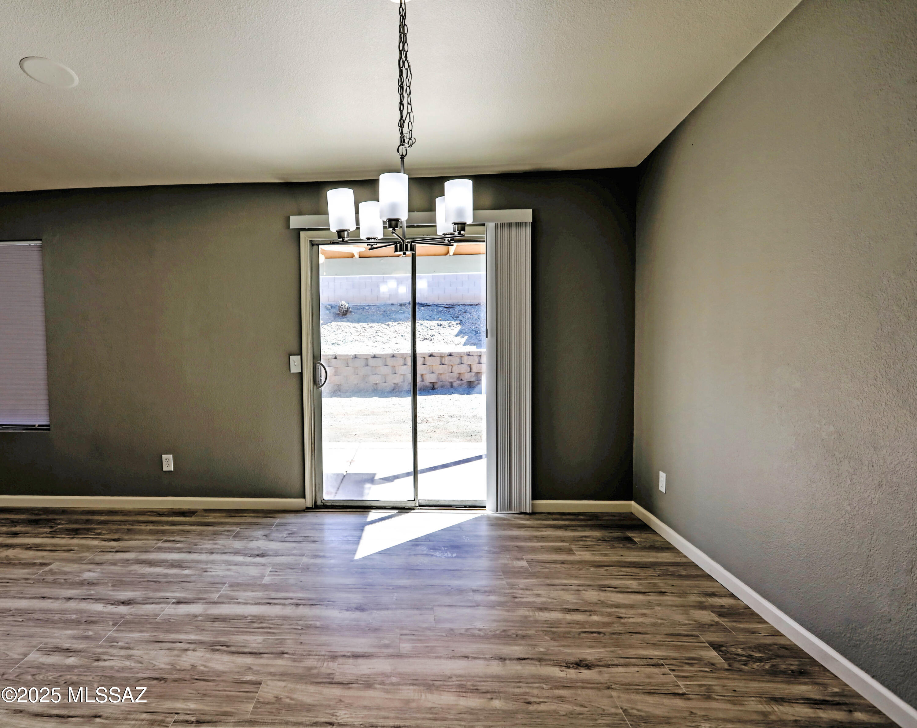 Fairway Groves (215-287) - Residential