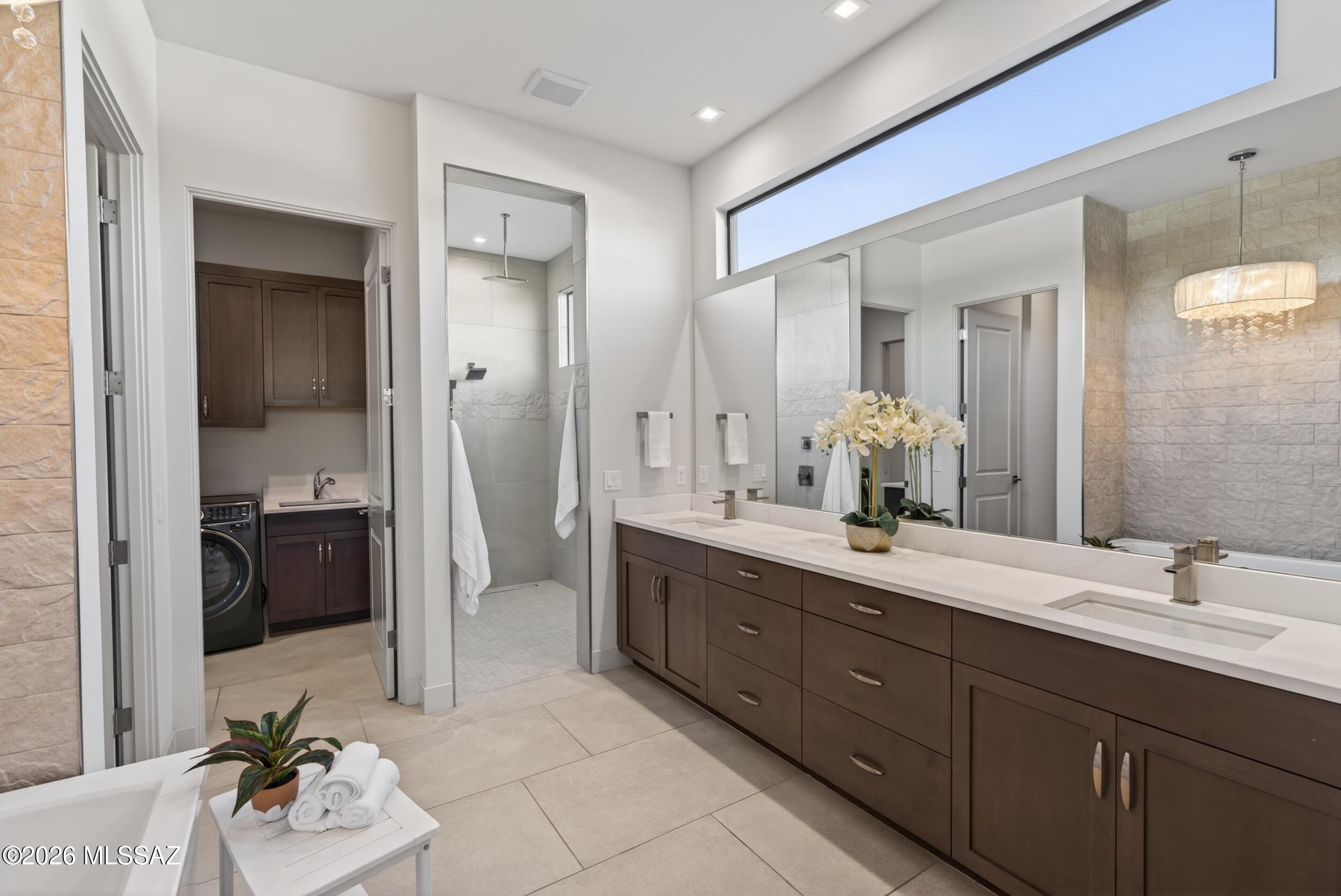 The Enclave At Stone Canyon V - Residential
