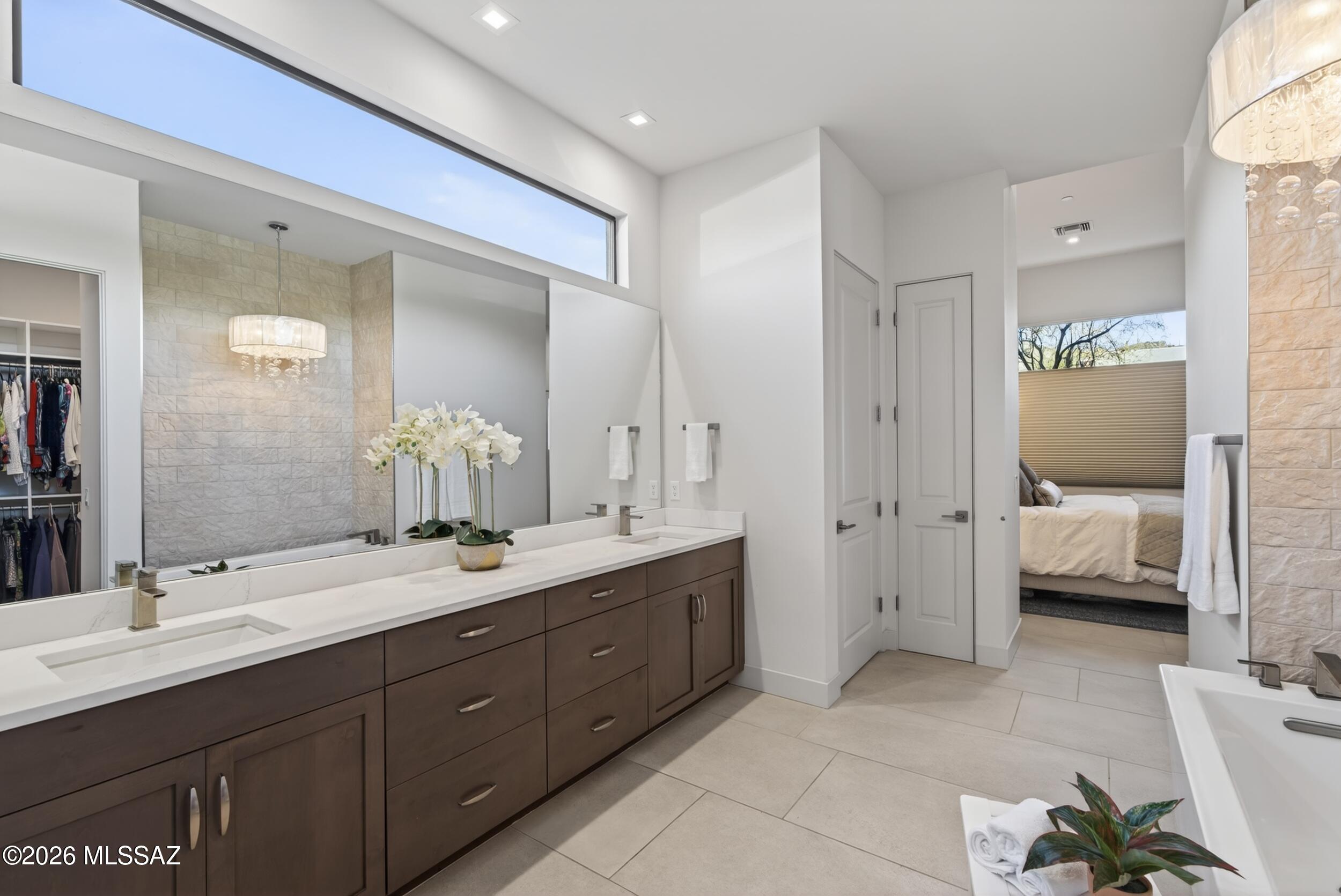 The Enclave At Stone Canyon V - Residential