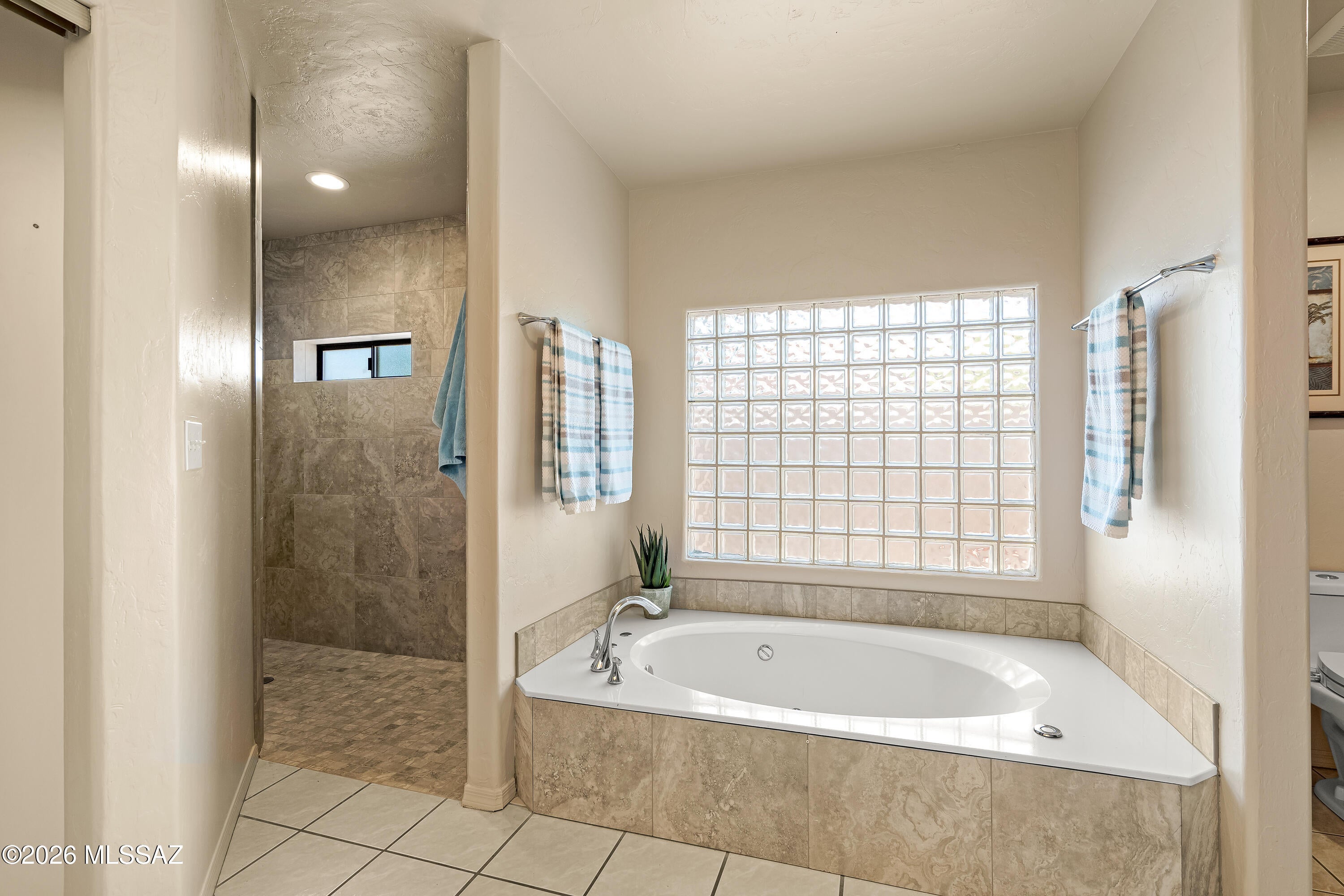 Monte Del Oro (1-187) - Residential
