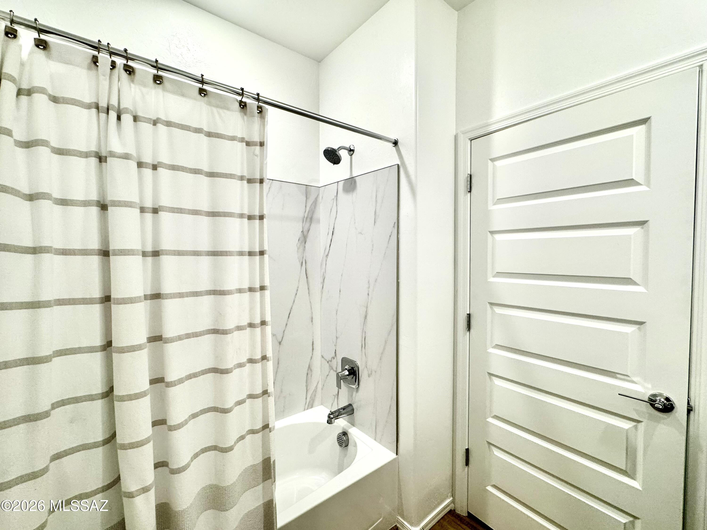 The Village at Barnett - Residential Lease