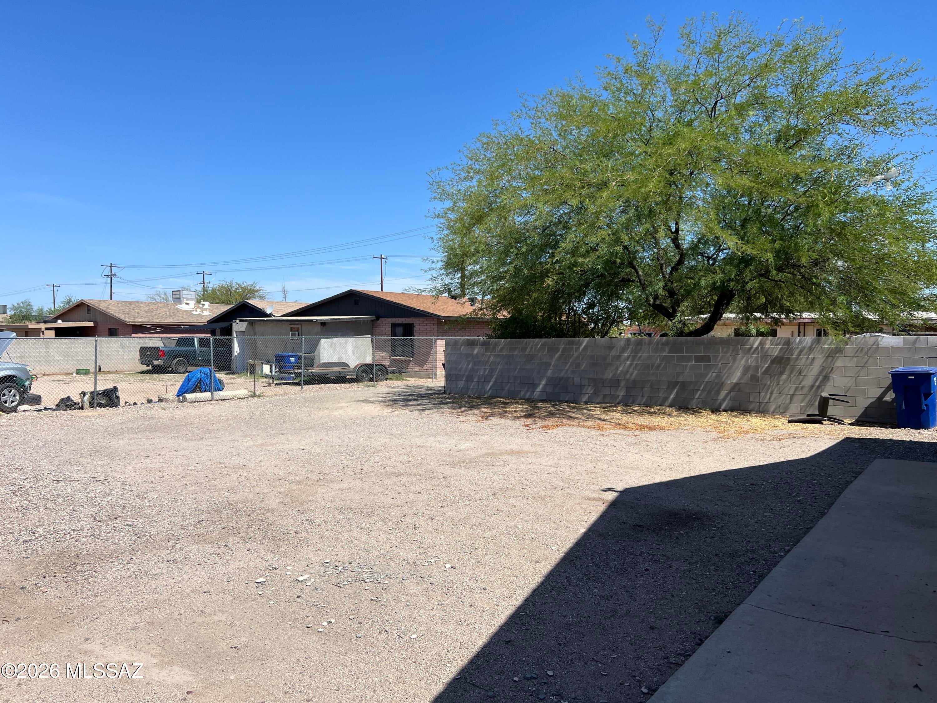 Valencia - Residential Lease