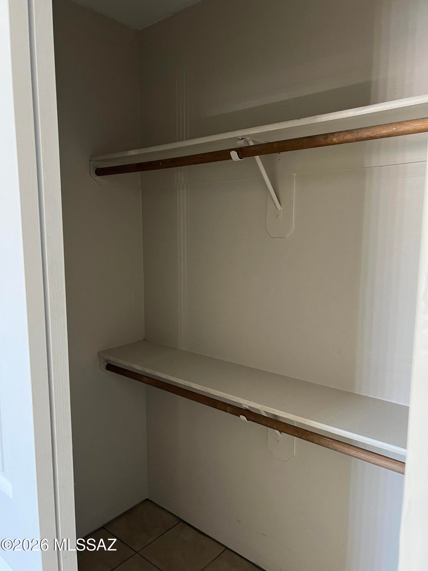 Valencia - Residential Lease