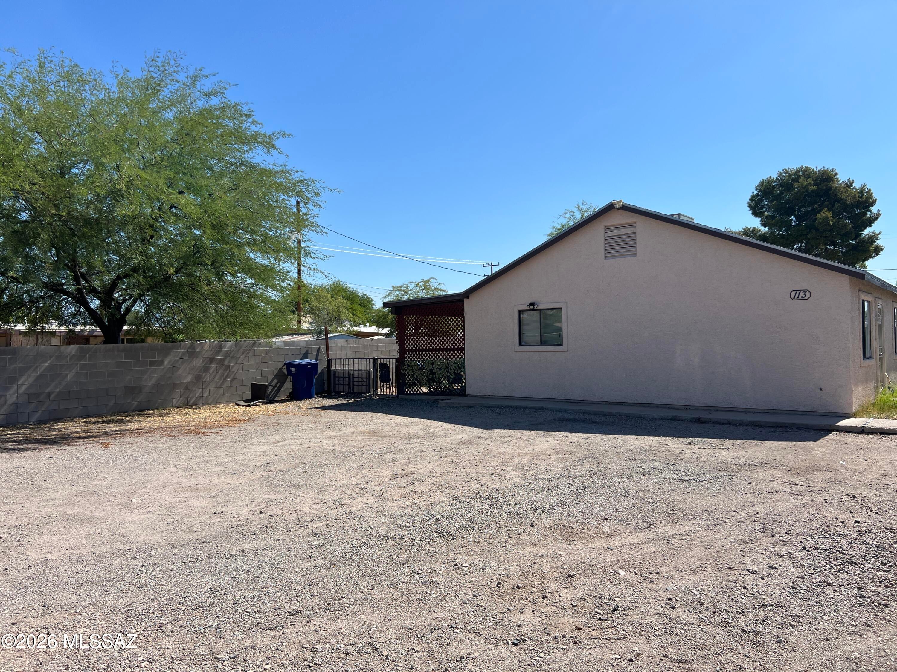 Valencia - Residential Lease