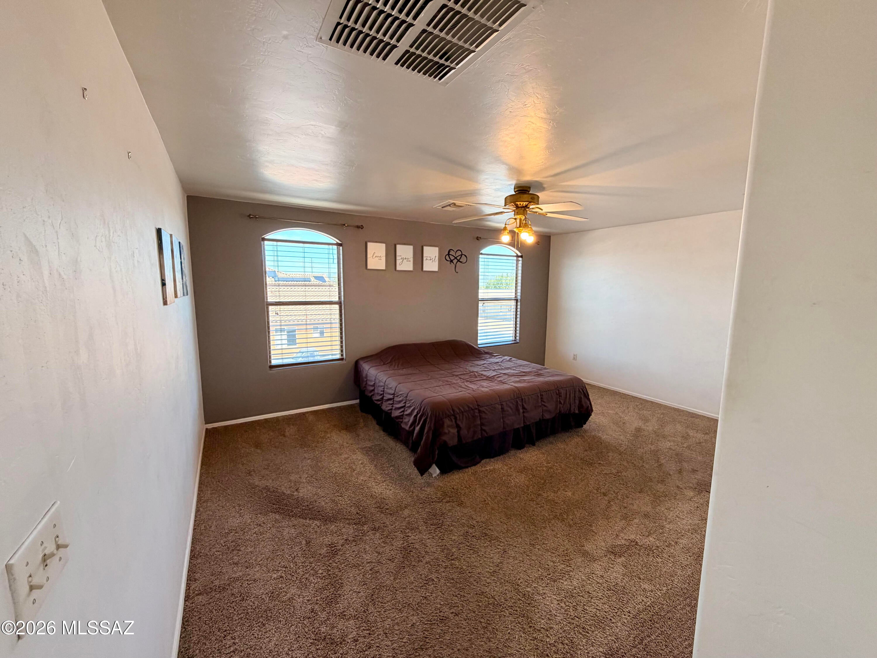 Twin Peaks Highland (1-119) - Residential