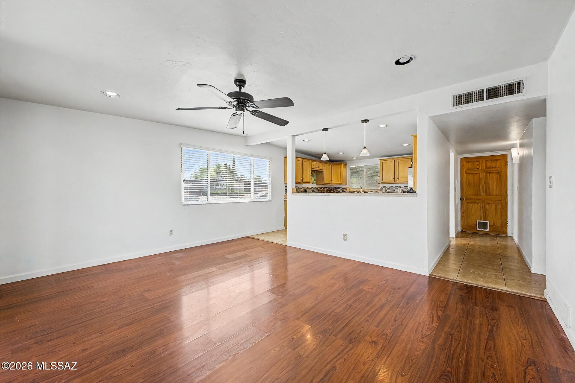 Vista Del Prado NO. 5 (1-72) - Residential