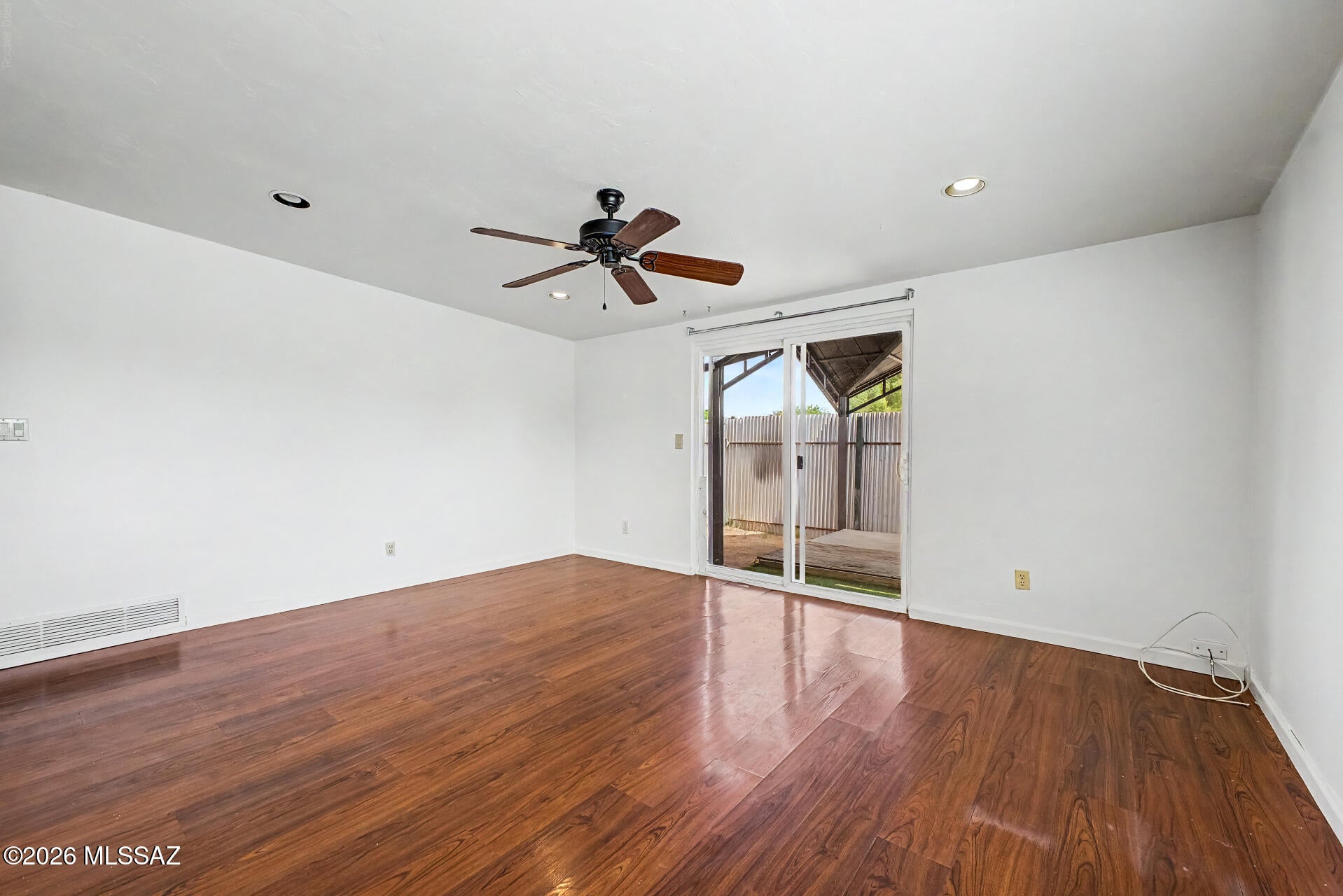 Vista Del Prado NO. 5 (1-72) - Residential