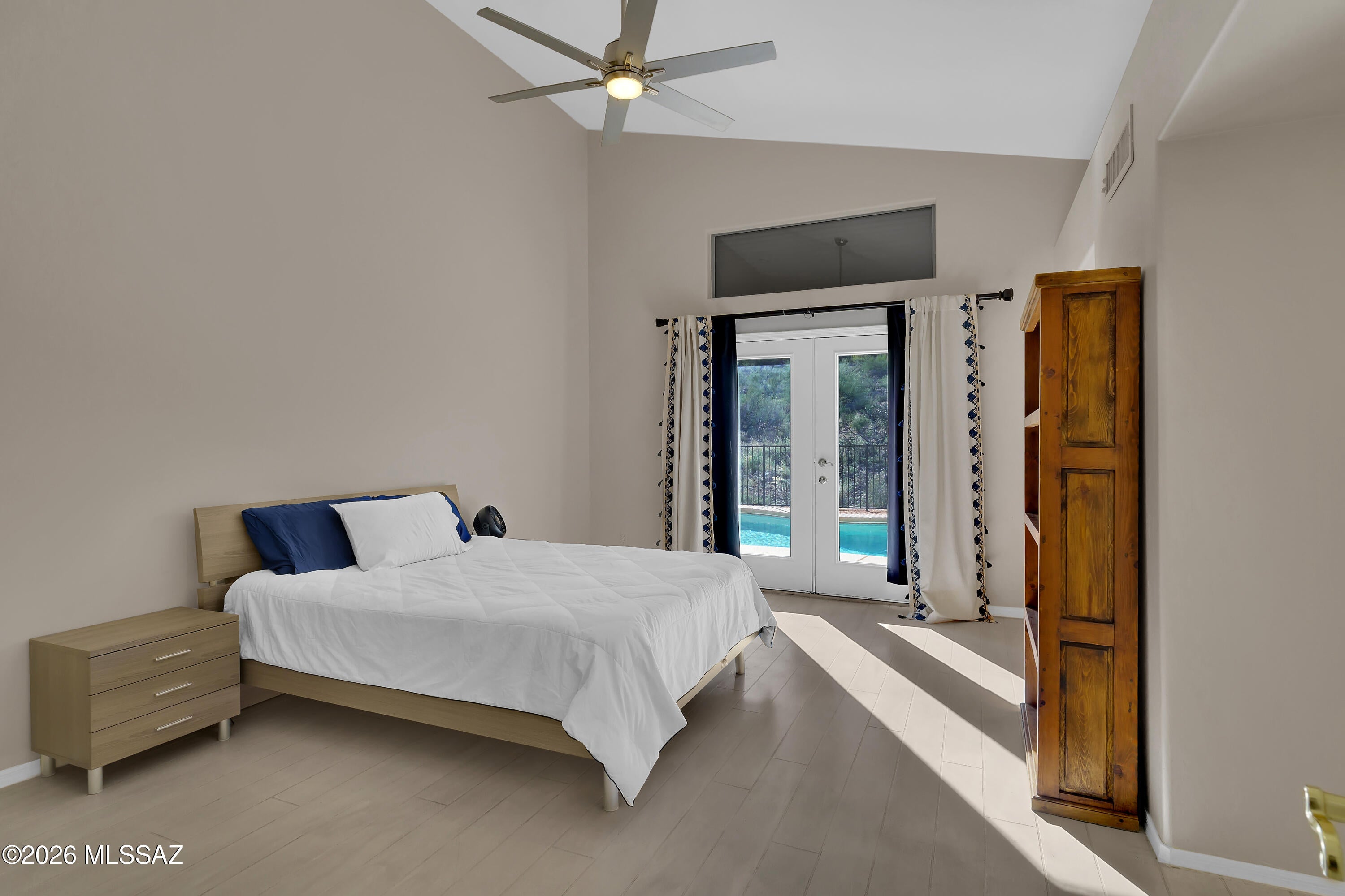 Sabino Mountain (1-290) - Residential