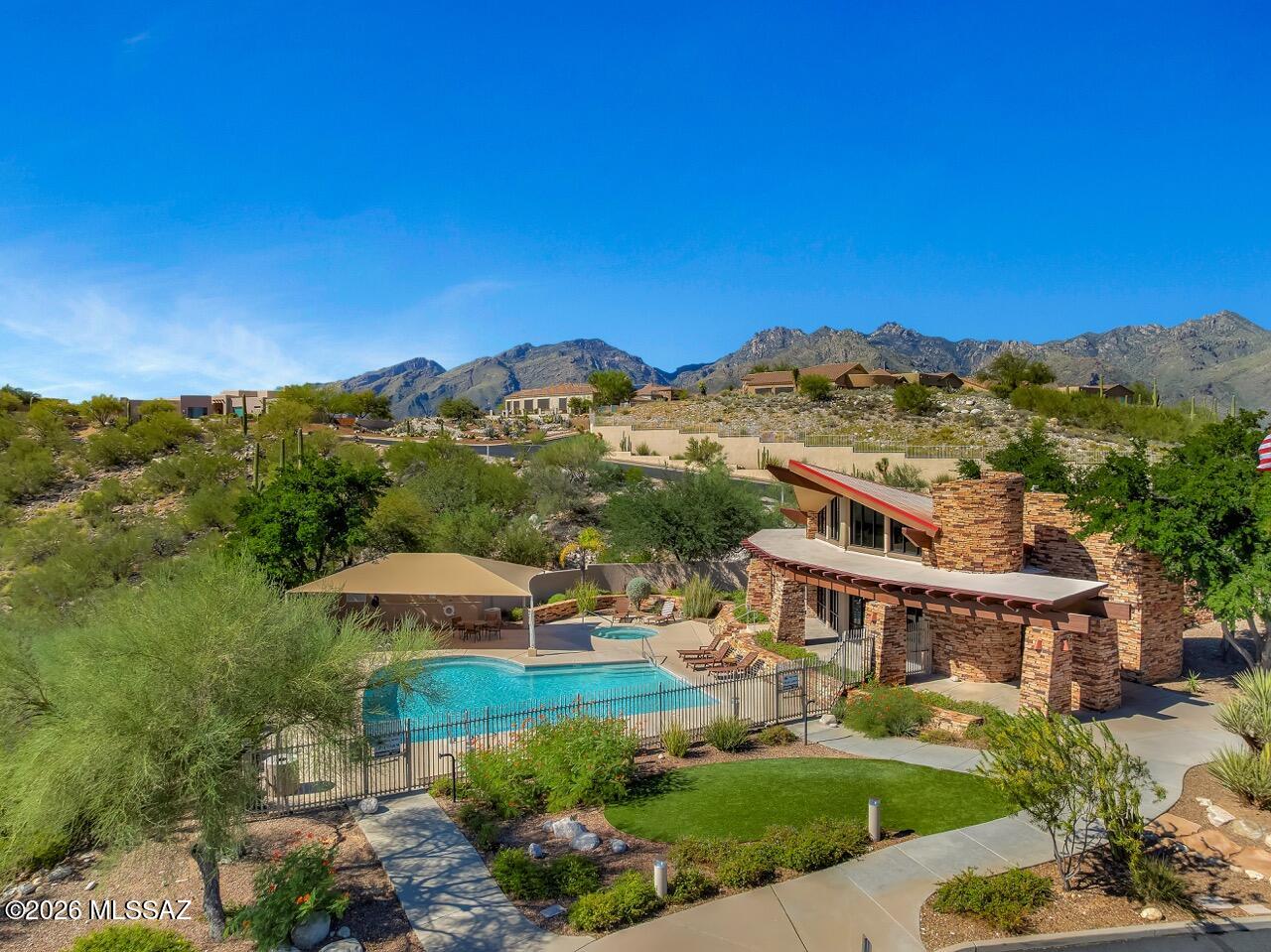 Sabino Mountain (1-290) - Residential