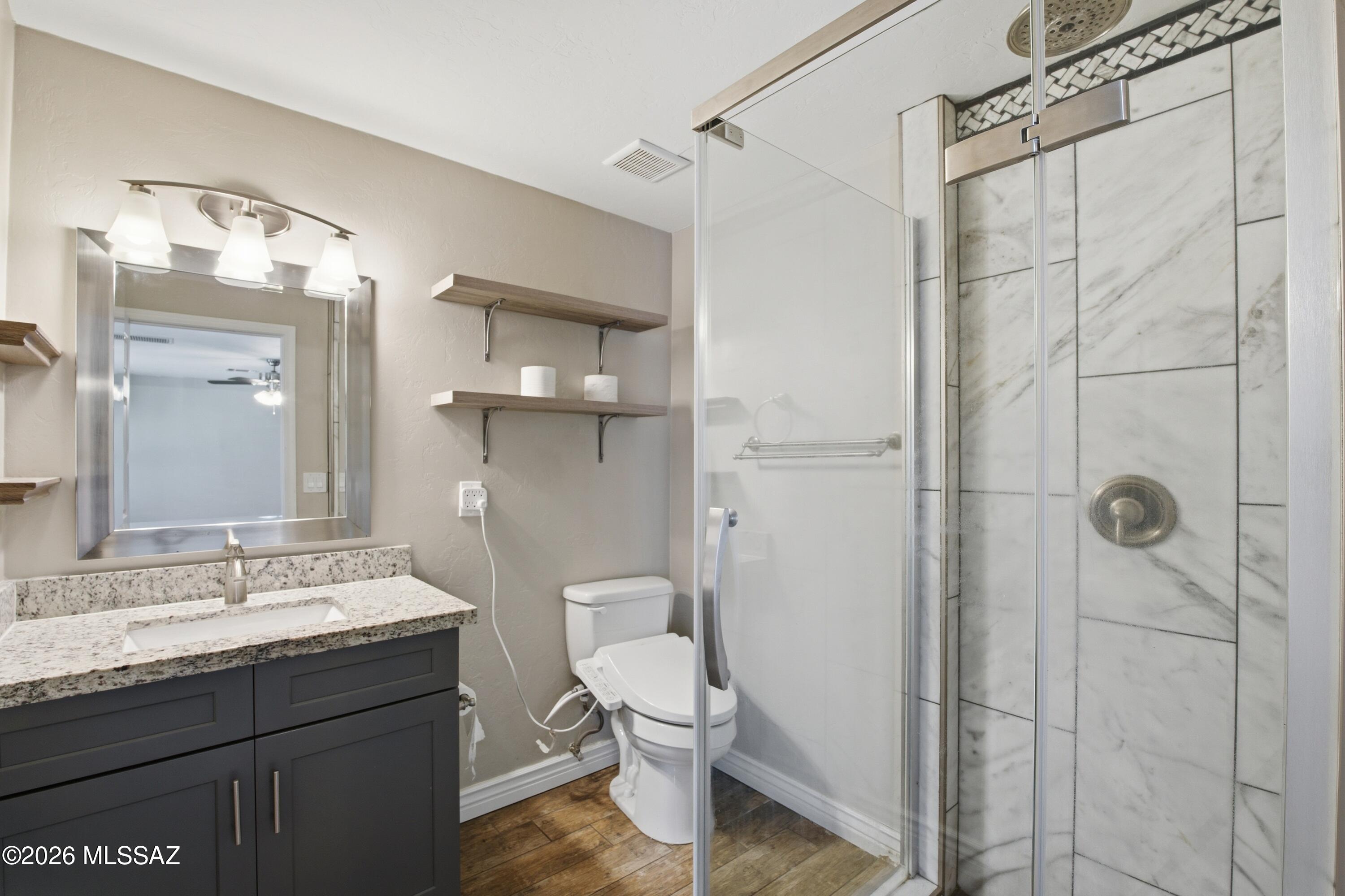 Cloverleaf Resub. - Residential Lease