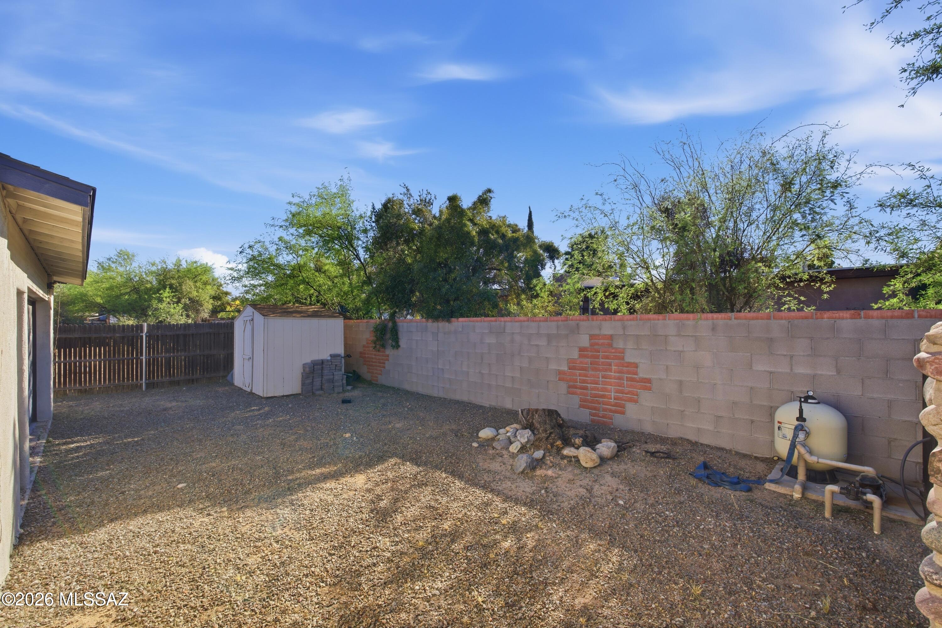 Cloverleaf Resub. - Residential Lease