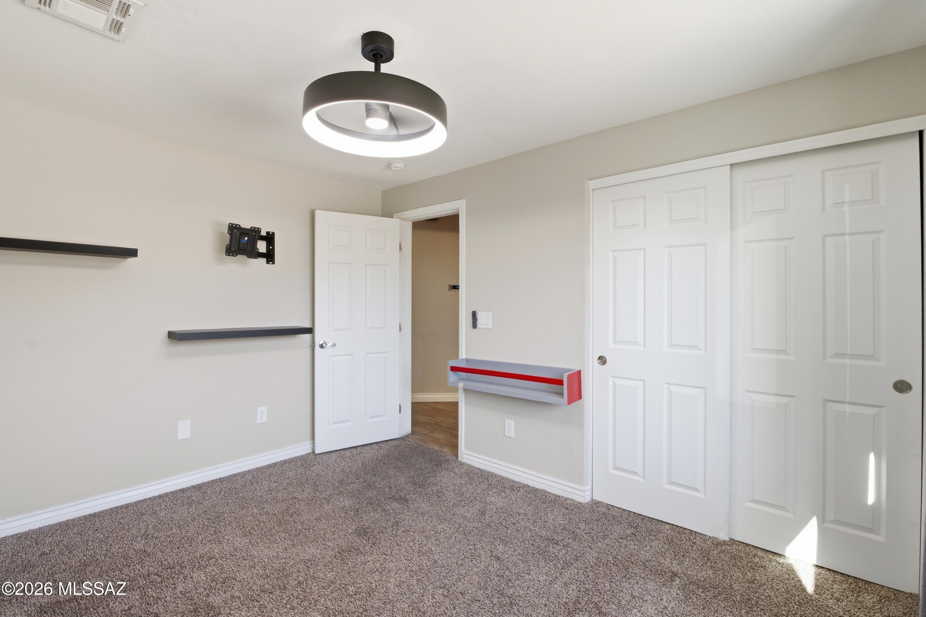 Cloverleaf Resub. - Residential Lease