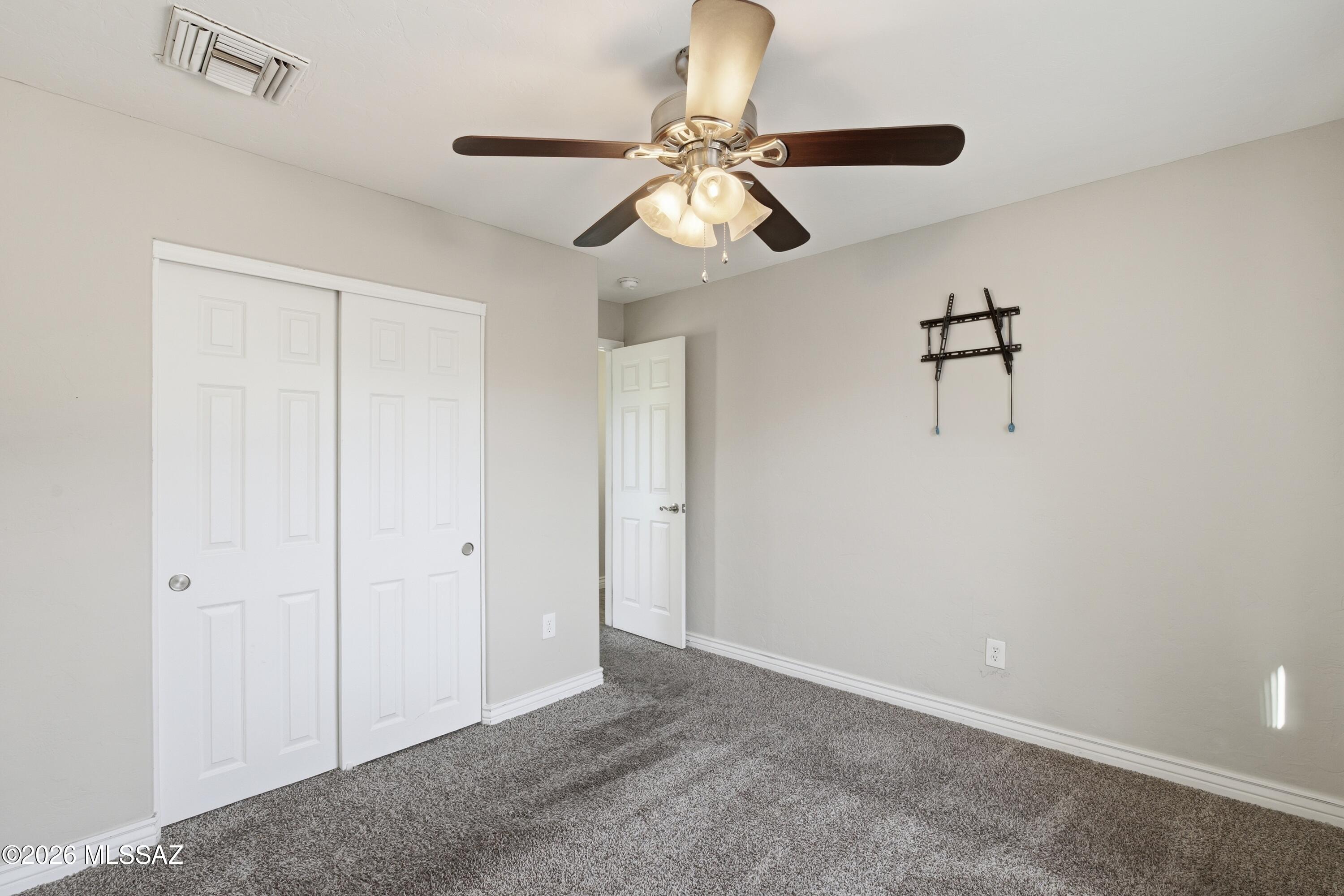 Cloverleaf Resub. - Residential Lease