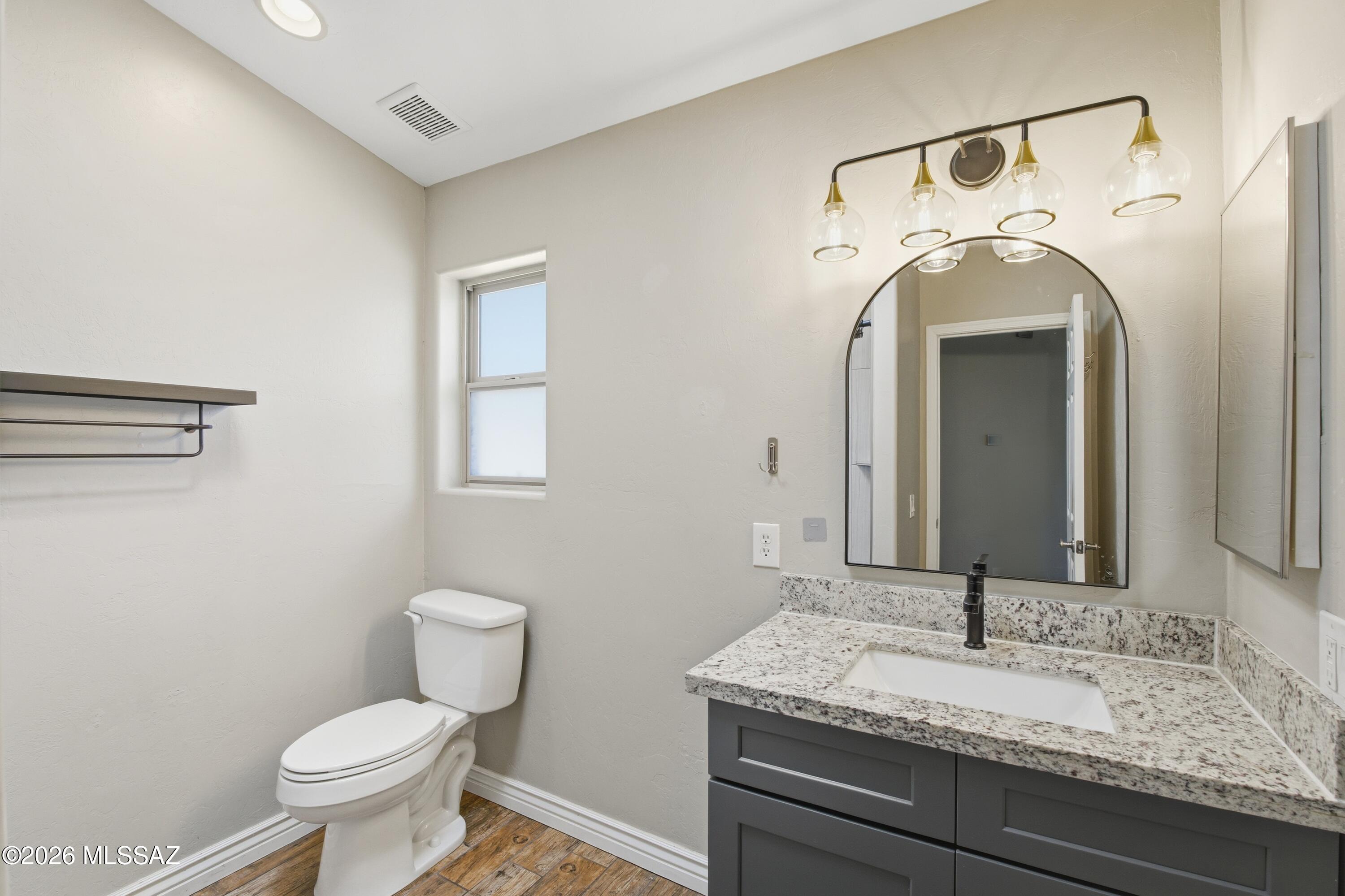 Cloverleaf Resub. - Residential Lease