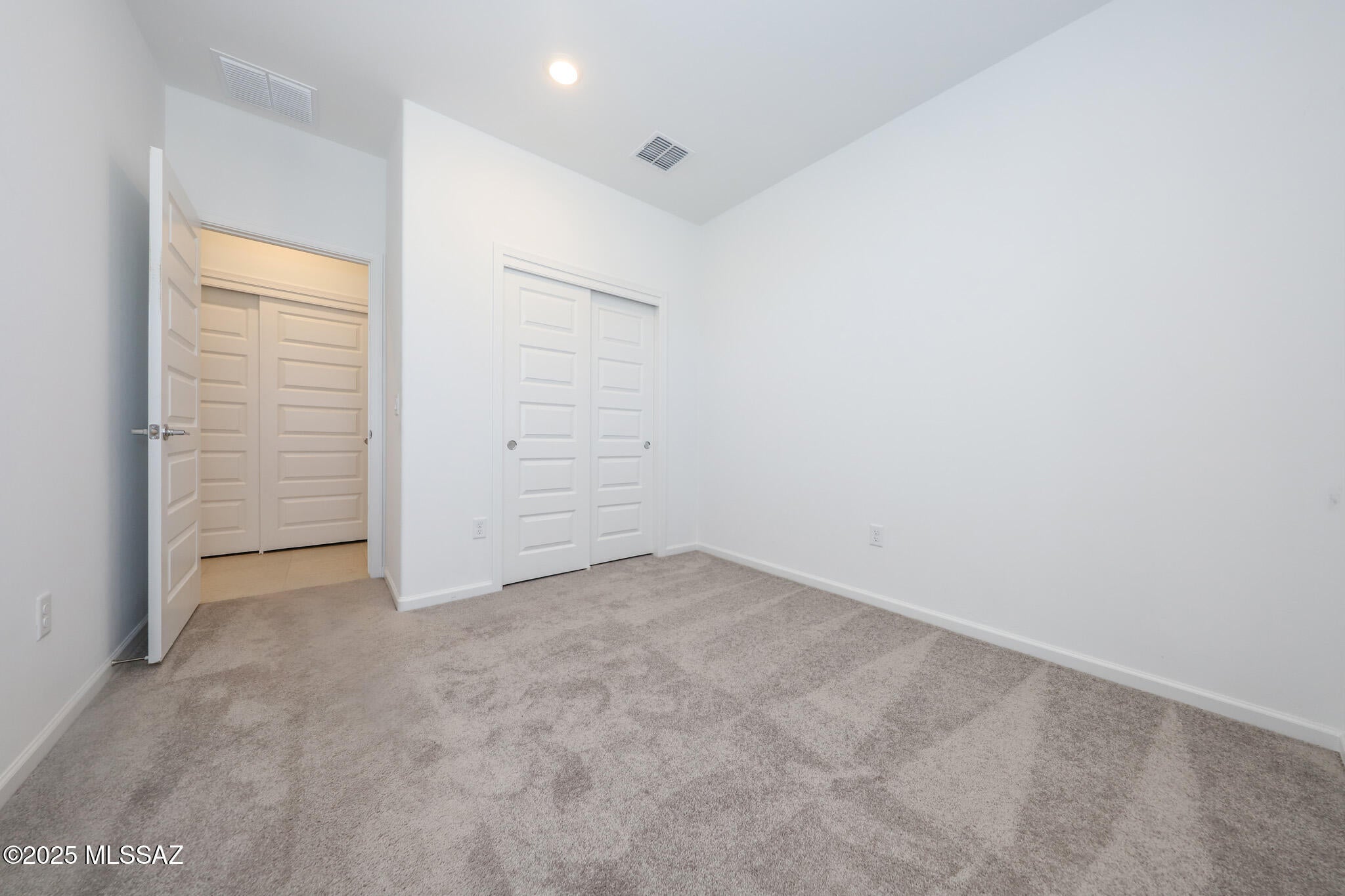 Sycamore Canyon (1-485) - Residential Lease