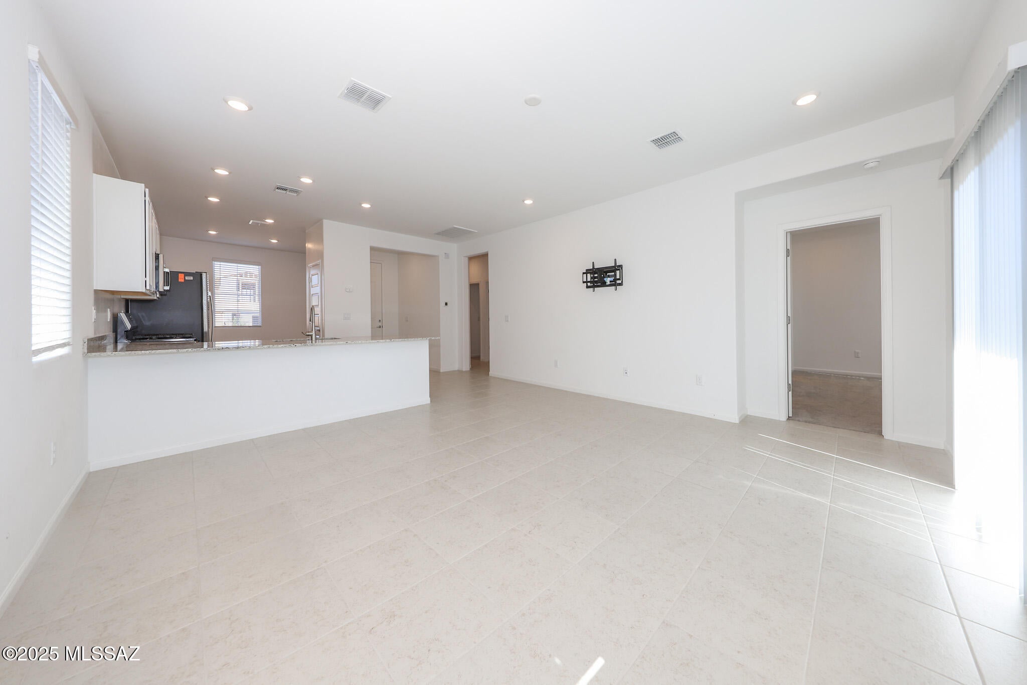 Sycamore Canyon (1-485) - Residential Lease