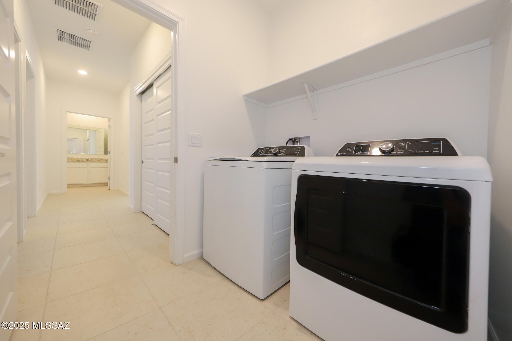 Sycamore Canyon (1-485) - Residential Lease