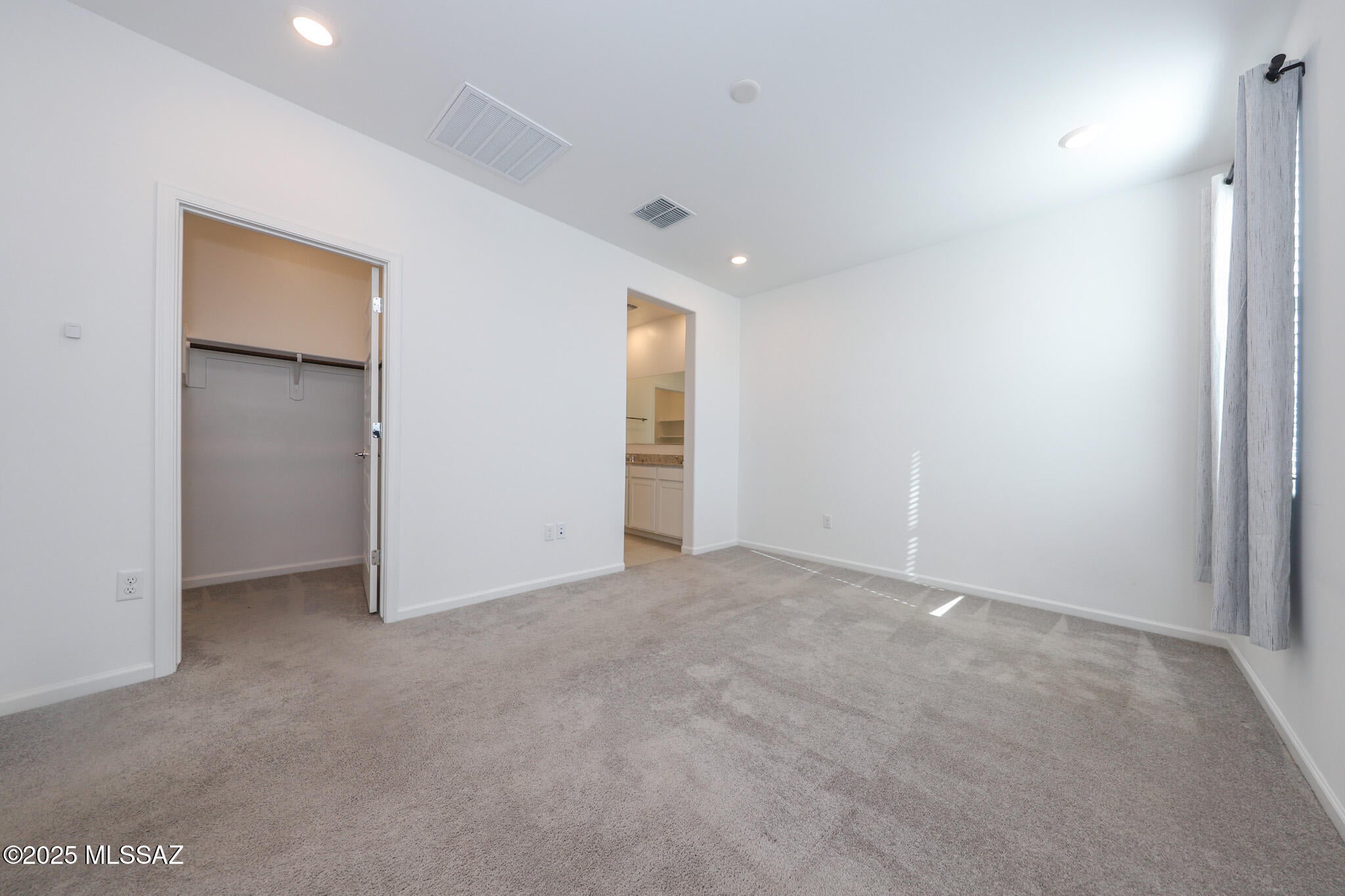 Sycamore Canyon (1-485) - Residential Lease