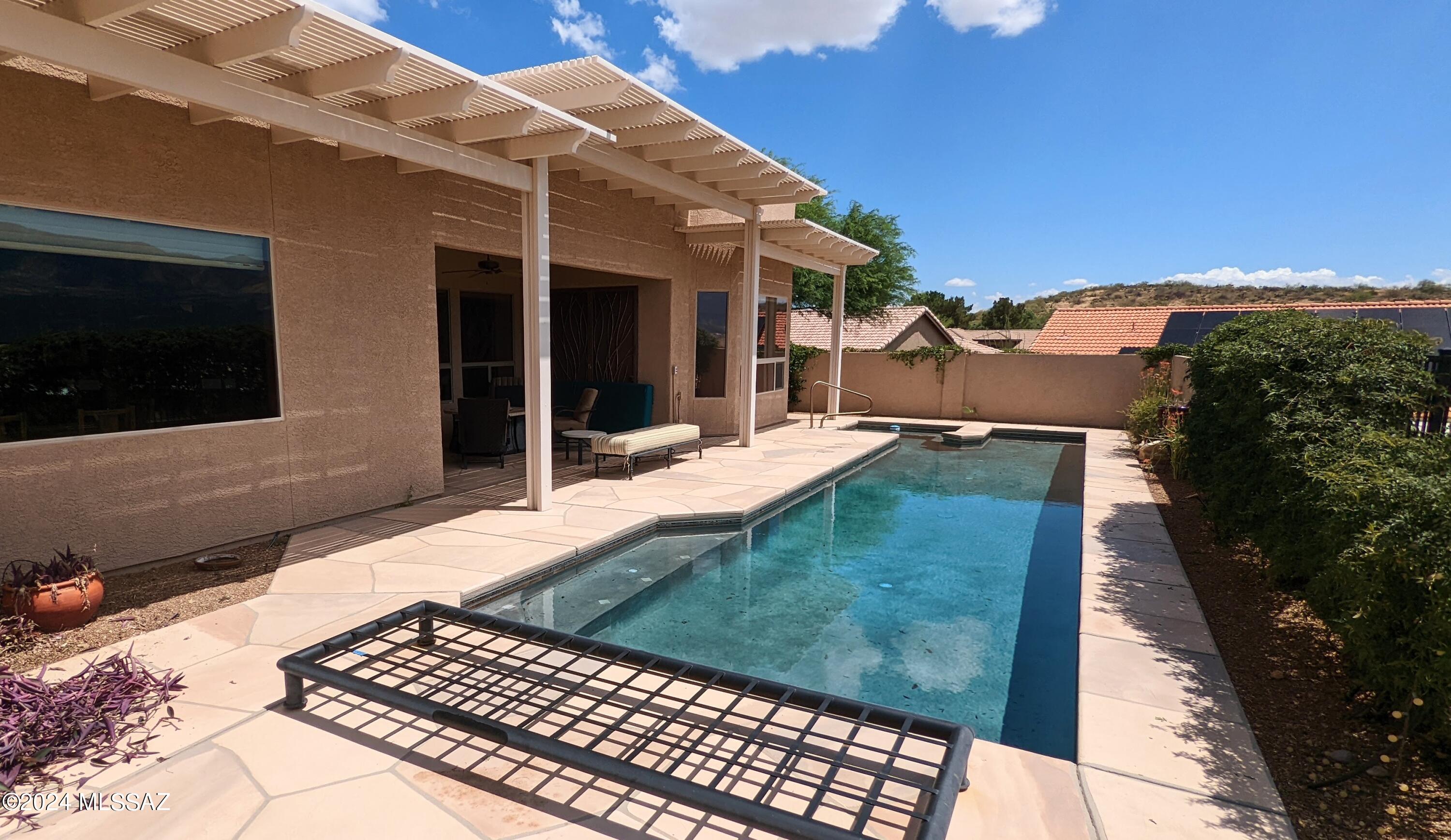 Saddlebrooke - Residential Lease