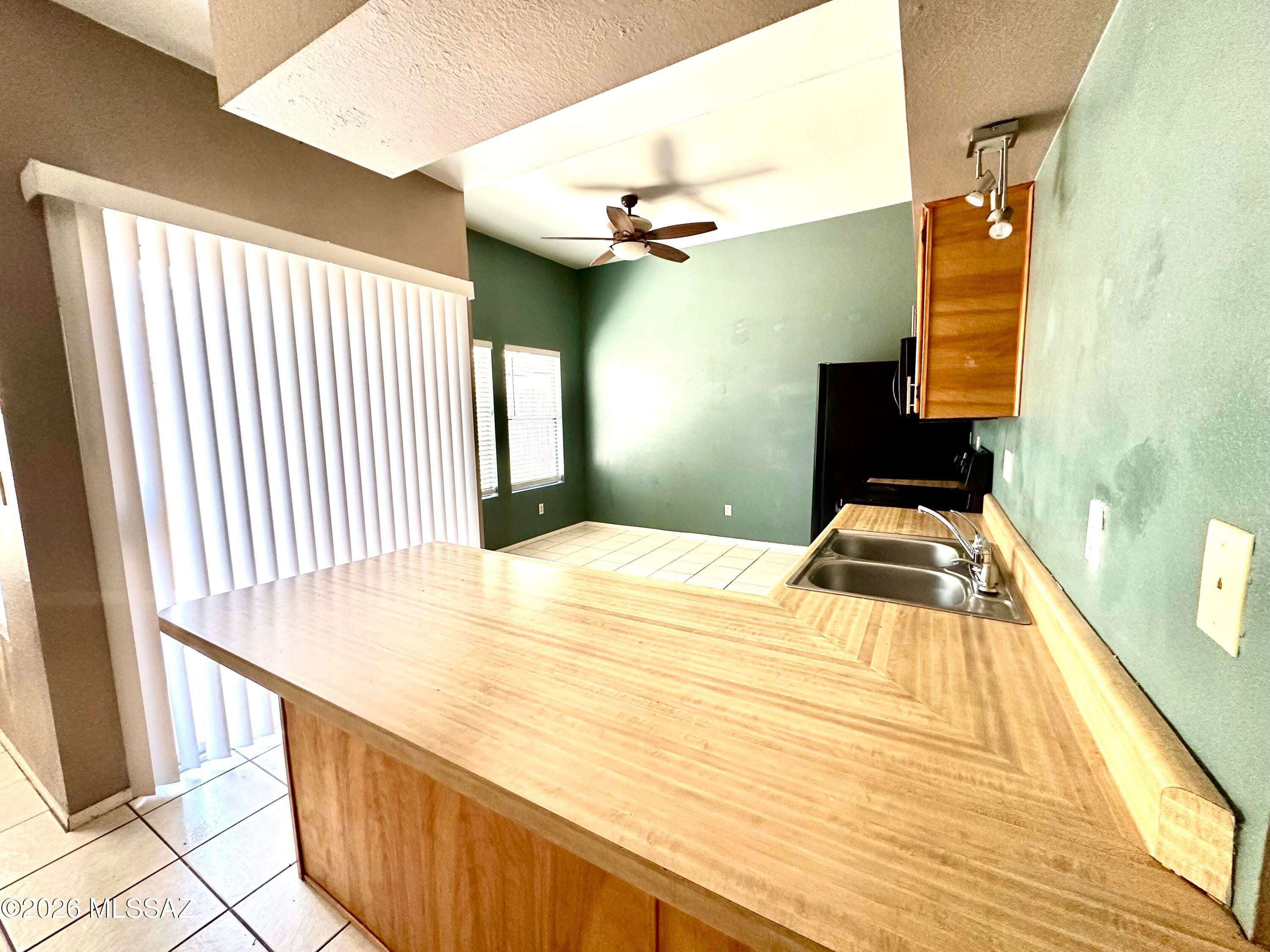 Gatewood Pointe Townhomes(1-138)BK.(1) - Residential Lease