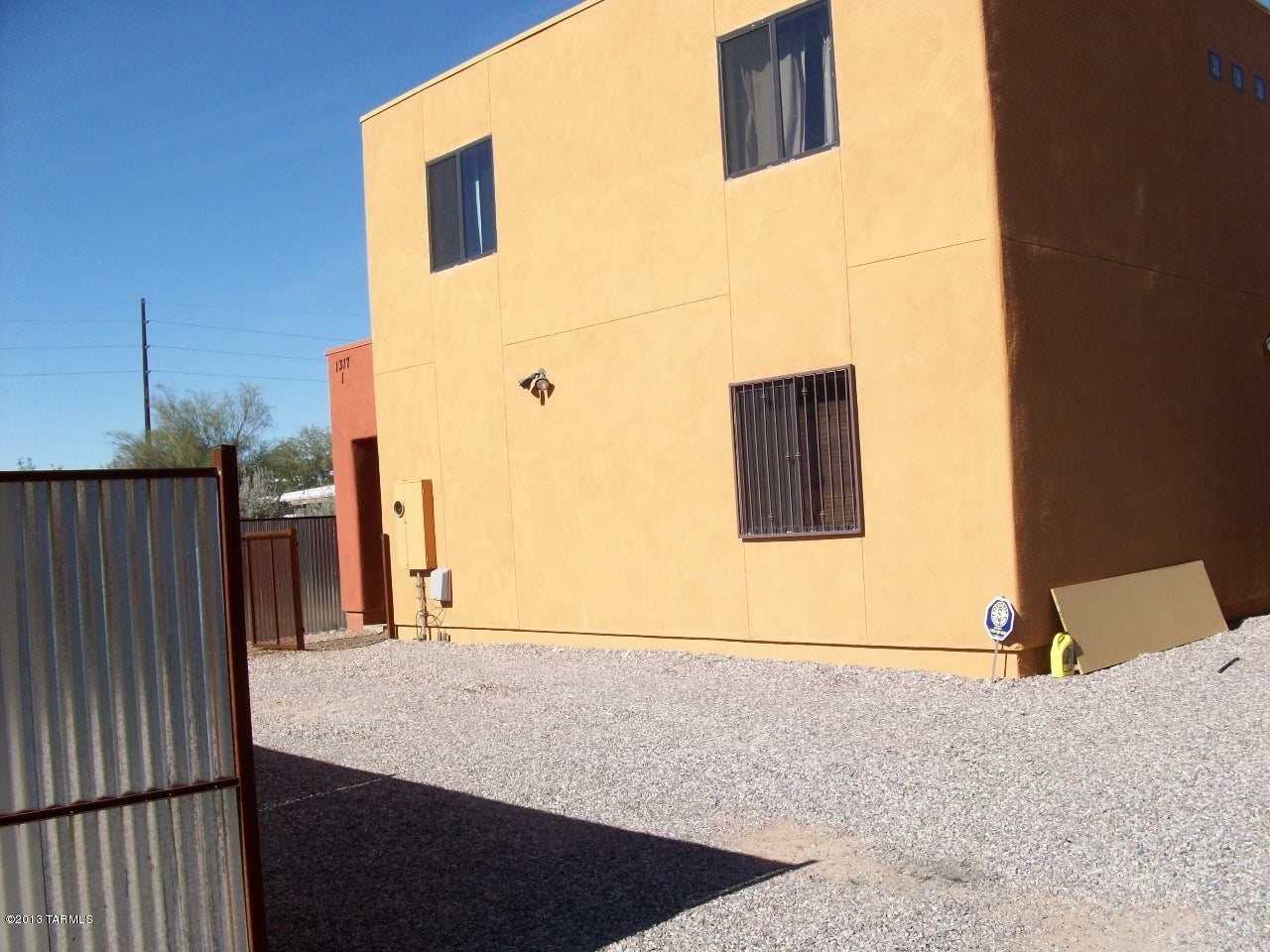 Hedrick Acreage NO. 1 - Residential Lease