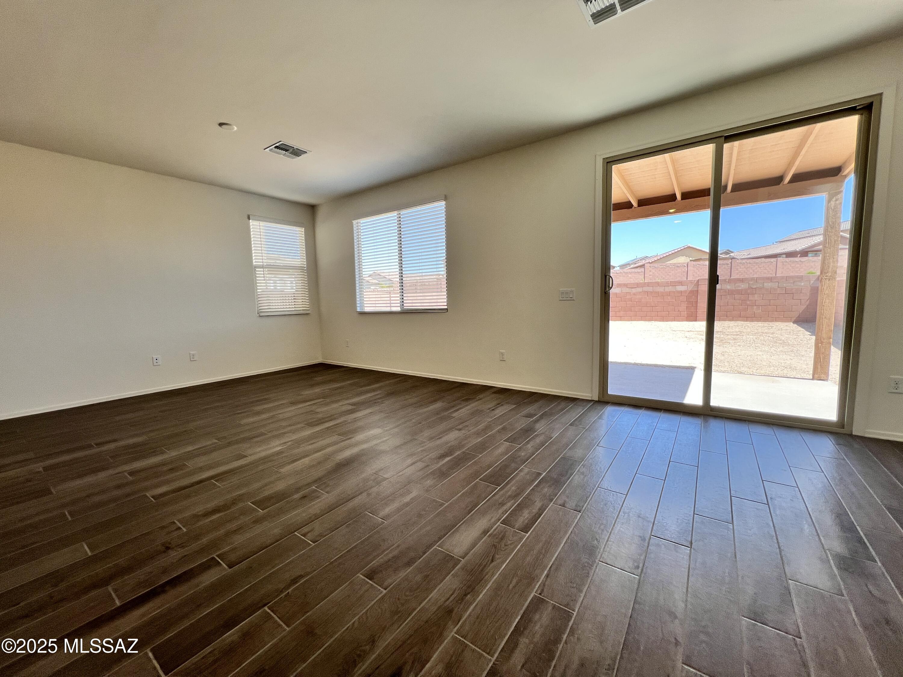 N/A - Residential Lease