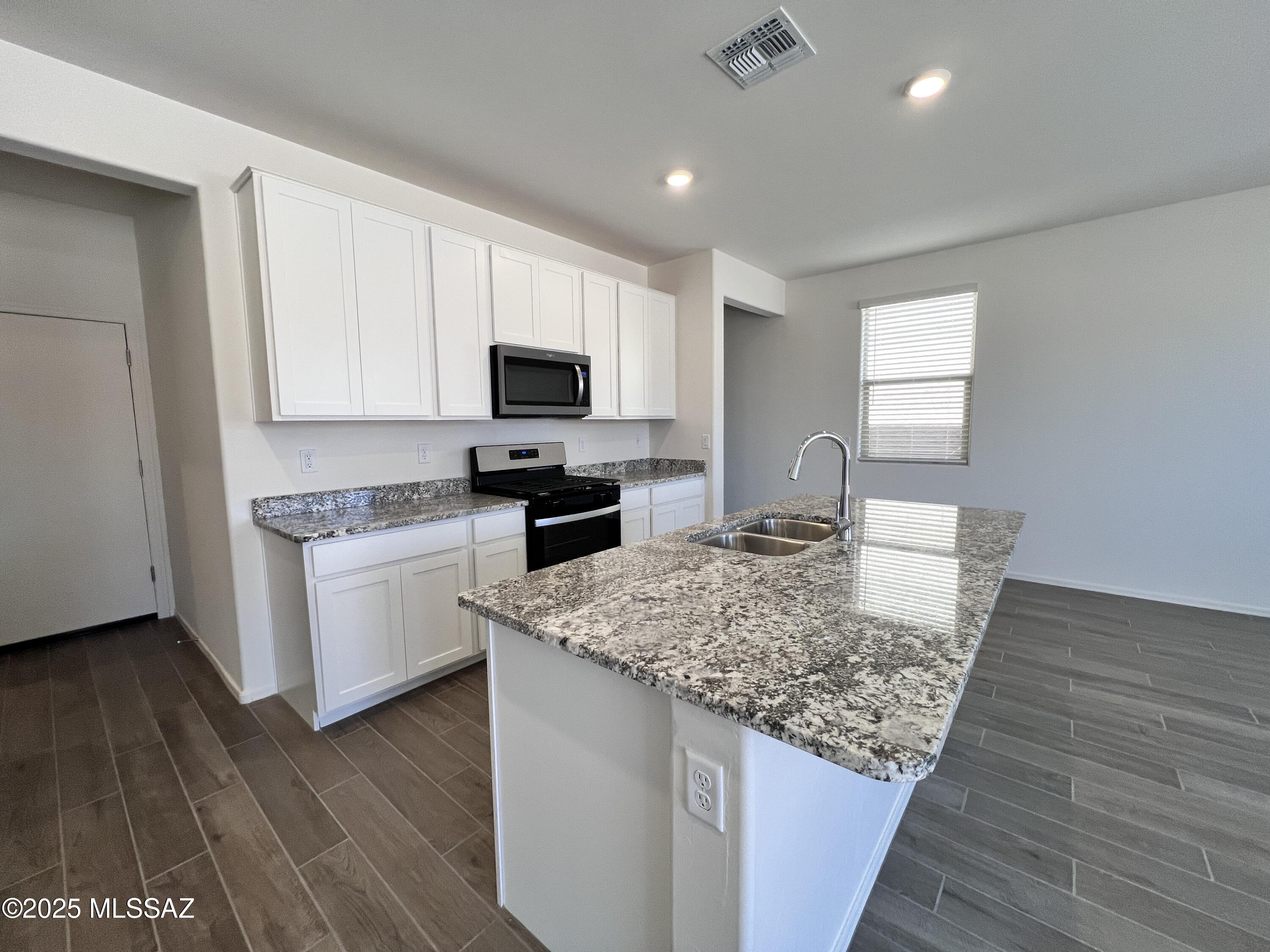 N/A - Residential Lease
