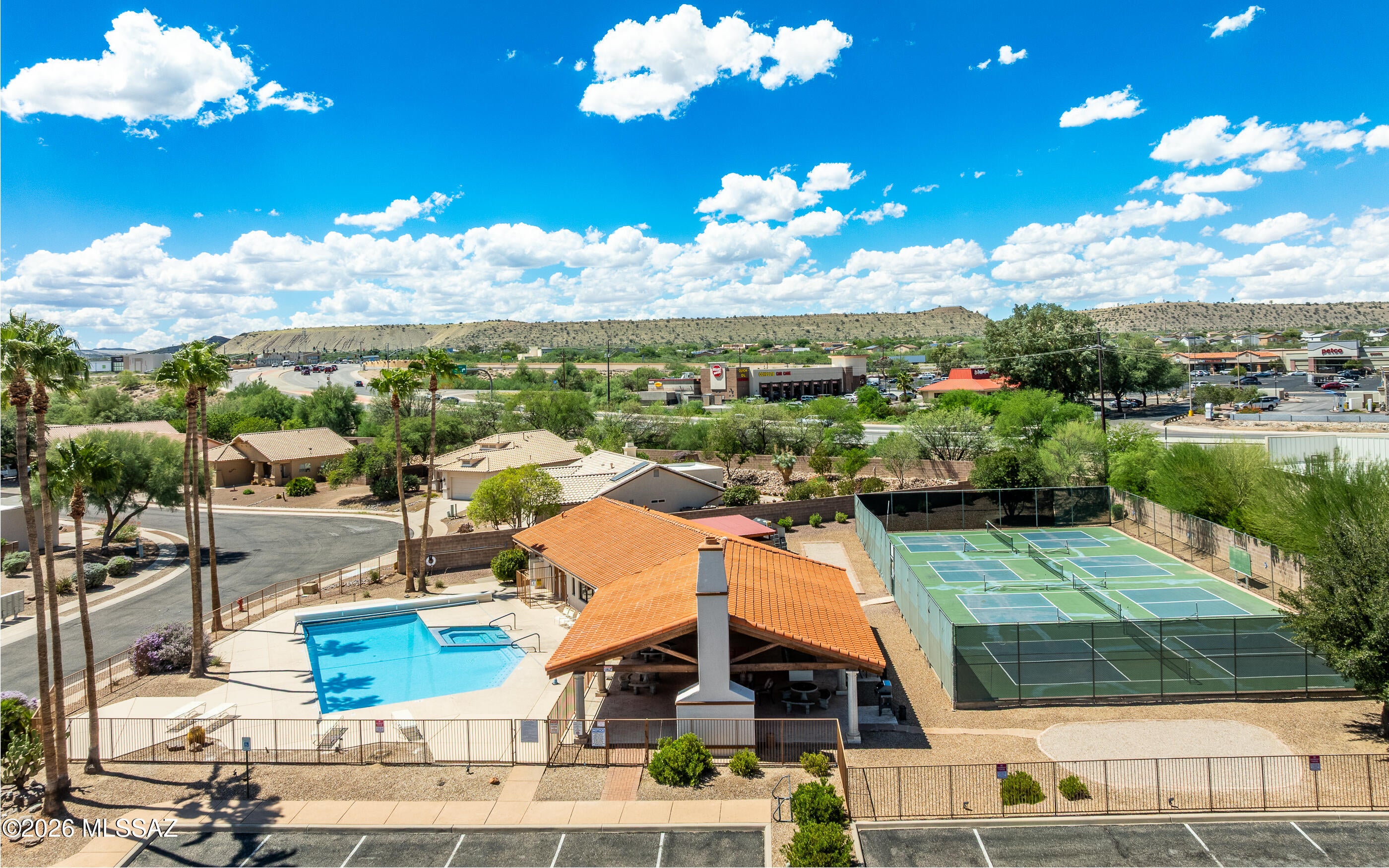 La Joya Verde II (1-105) - Residential