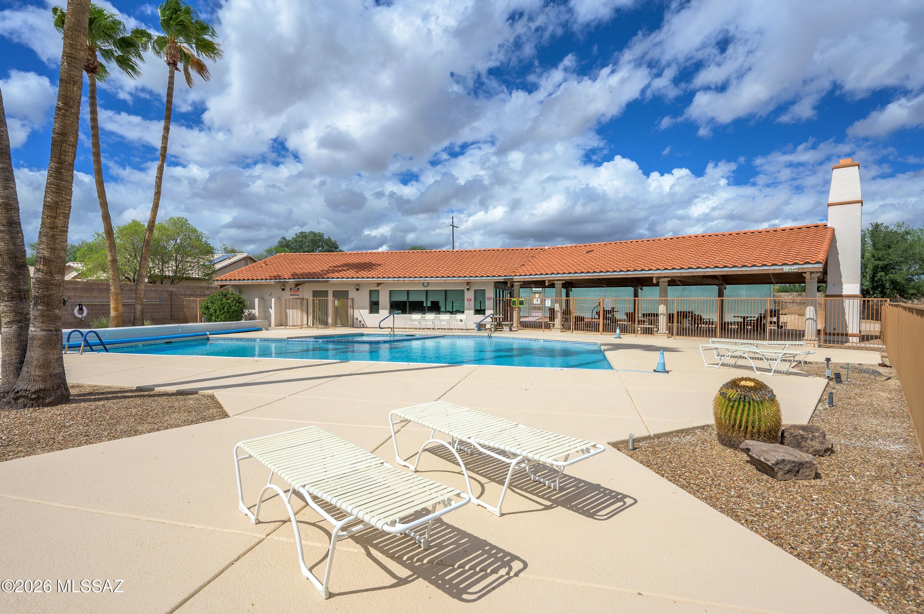 La Joya Verde II (1-105) - Residential