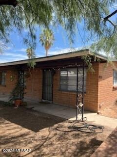 Charming 1BR/1BA single-story apartment in a convenient central Tucson location, within biking distance of the University of Arizona, shopping, restaurants, parks, and more. This comfortable home features easy-care tile flooring throughout and efficient mini-split A/C units in both the bedroom and living room, allowing you to stay comfortable during Tucson's hot summers. The kitchen comes equipped with a refrigerator and stove, along with practical cabinet space for everyday living. Enjoy the convenience of being close to major roadways, public transportation, and everything central Tucson has to offer. Water, sewer, and trash are included with the rent, helping simplify your monthly expenses. Call today to schedule a viewing!