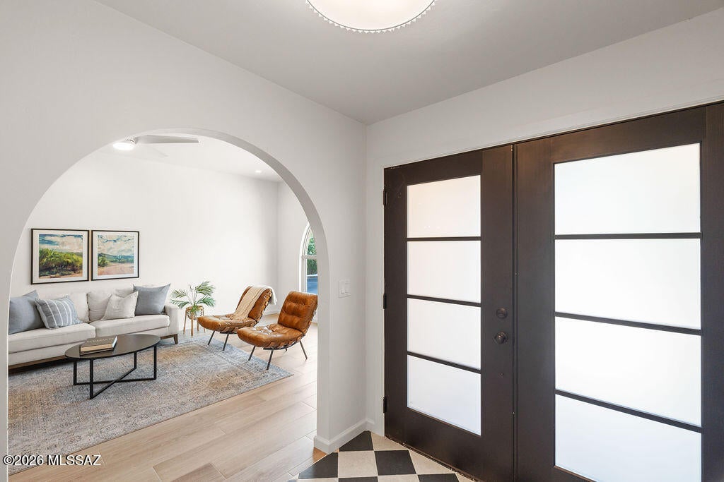 Colonia Verde (1-12) - Residential