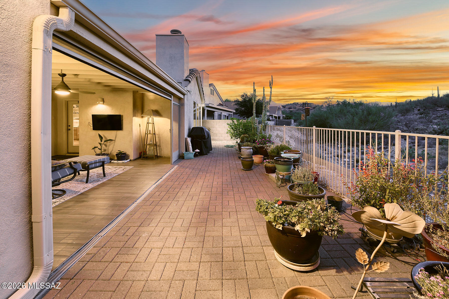 Sabino Mountain (1-290) - Residential