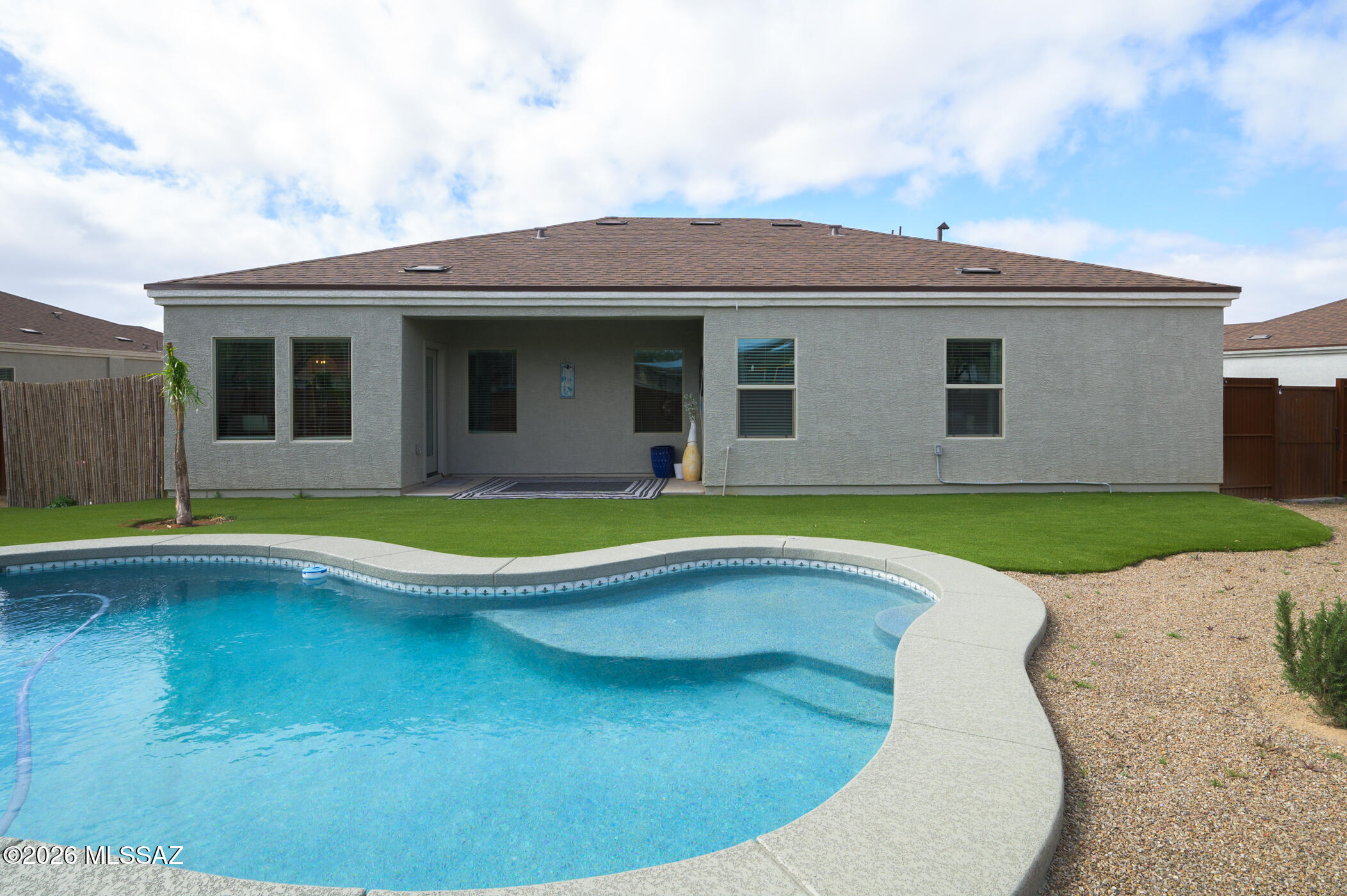 Roadrunner - Residential