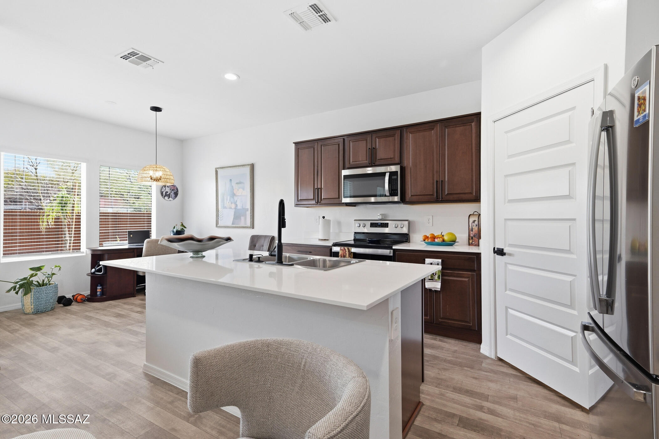 Roadrunner - Residential